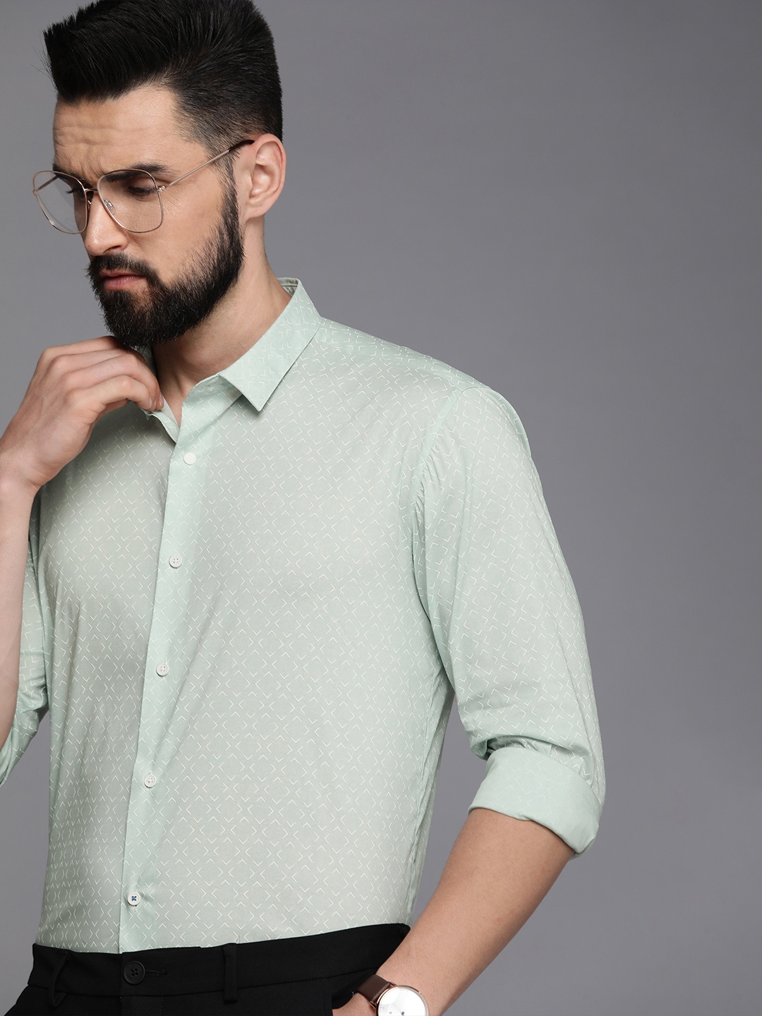 

Louis Philippe Ath Work Men Super Slim Fit Printed Smart Casual Shirt, Green