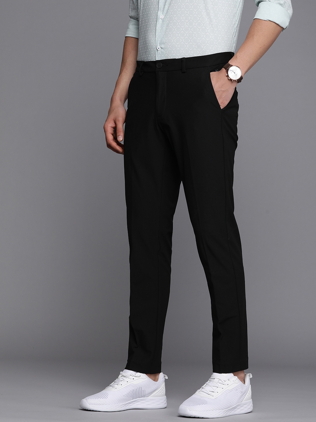 

Louis Philippe Ath Work Men Comfy Tapered Fit Low-Rise Trousers, Black