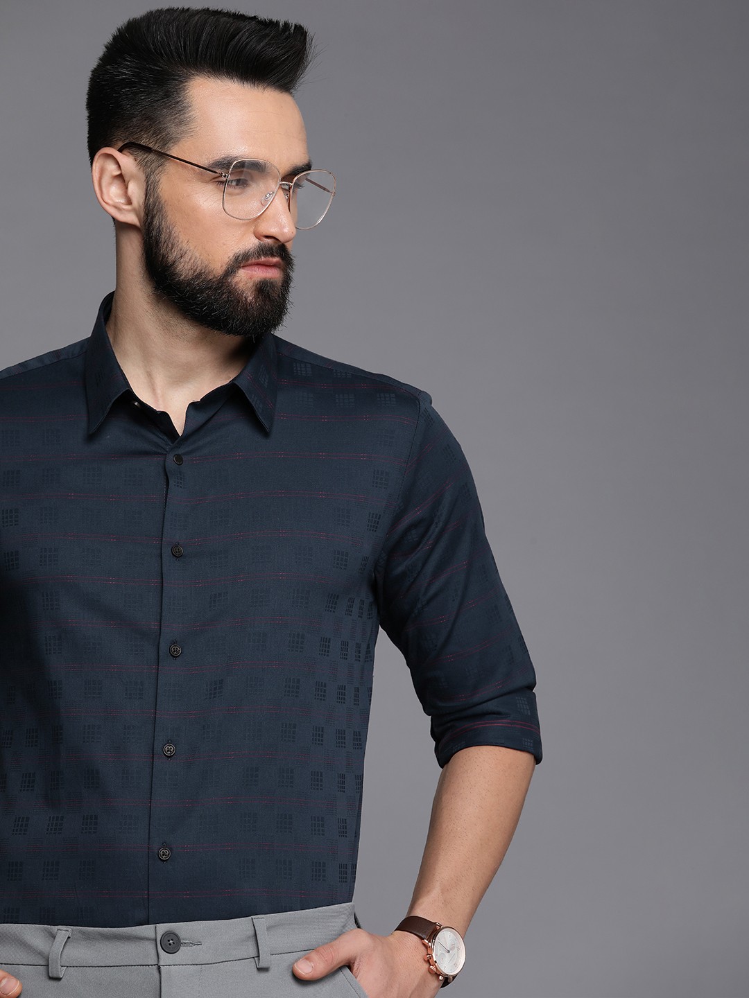 

Louis Philippe Ath Work Men Super Slim Fit Horizontal Striped Smart Casual Shirt, Navy blue