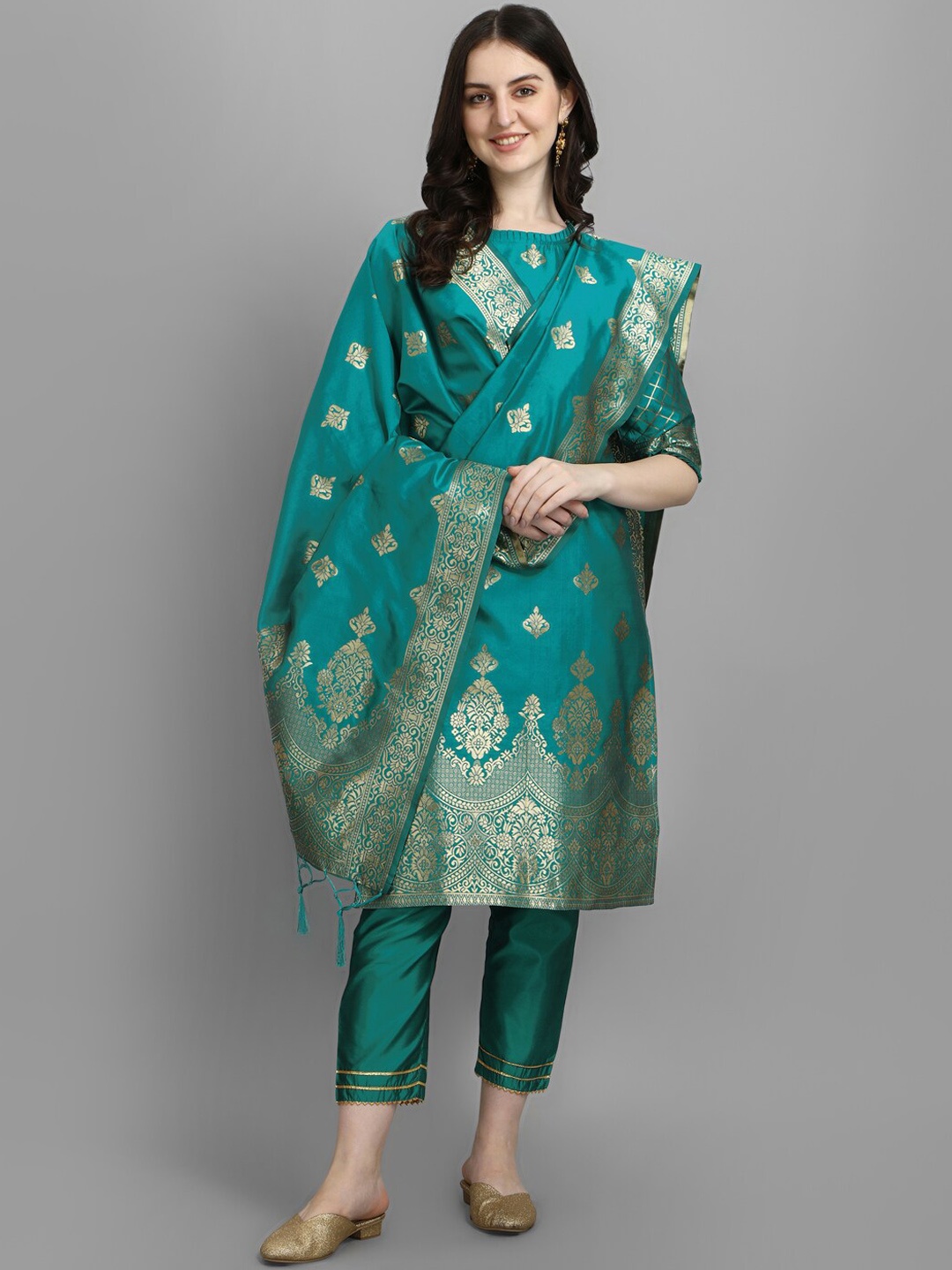 

VredeVogel Women Turquoise Blue Printed Kurta with Trousers & With Dupatta