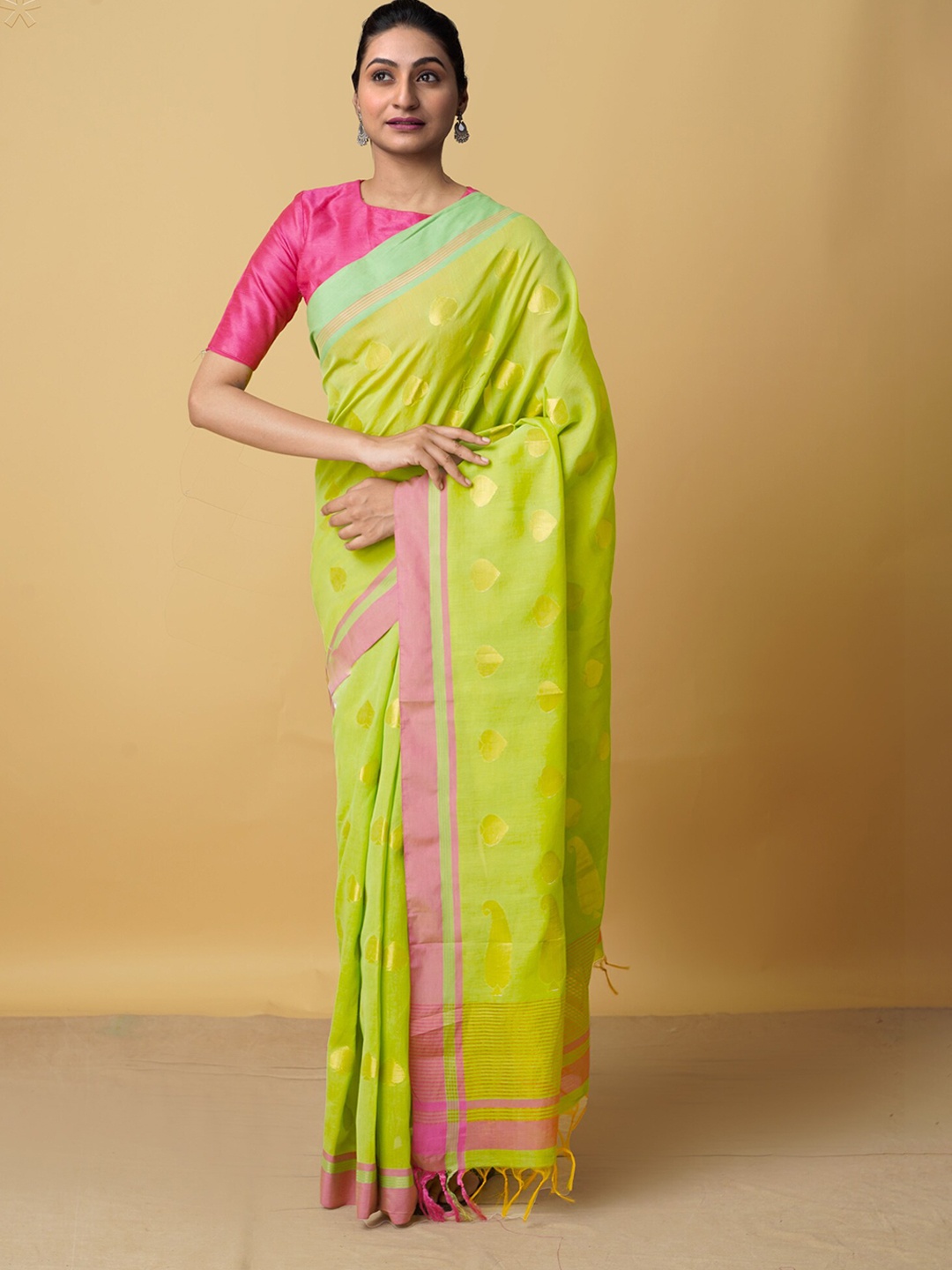 

Unnati Silks Green & Purple Woven Design Zari Silk Cotton Maheshwari Saree