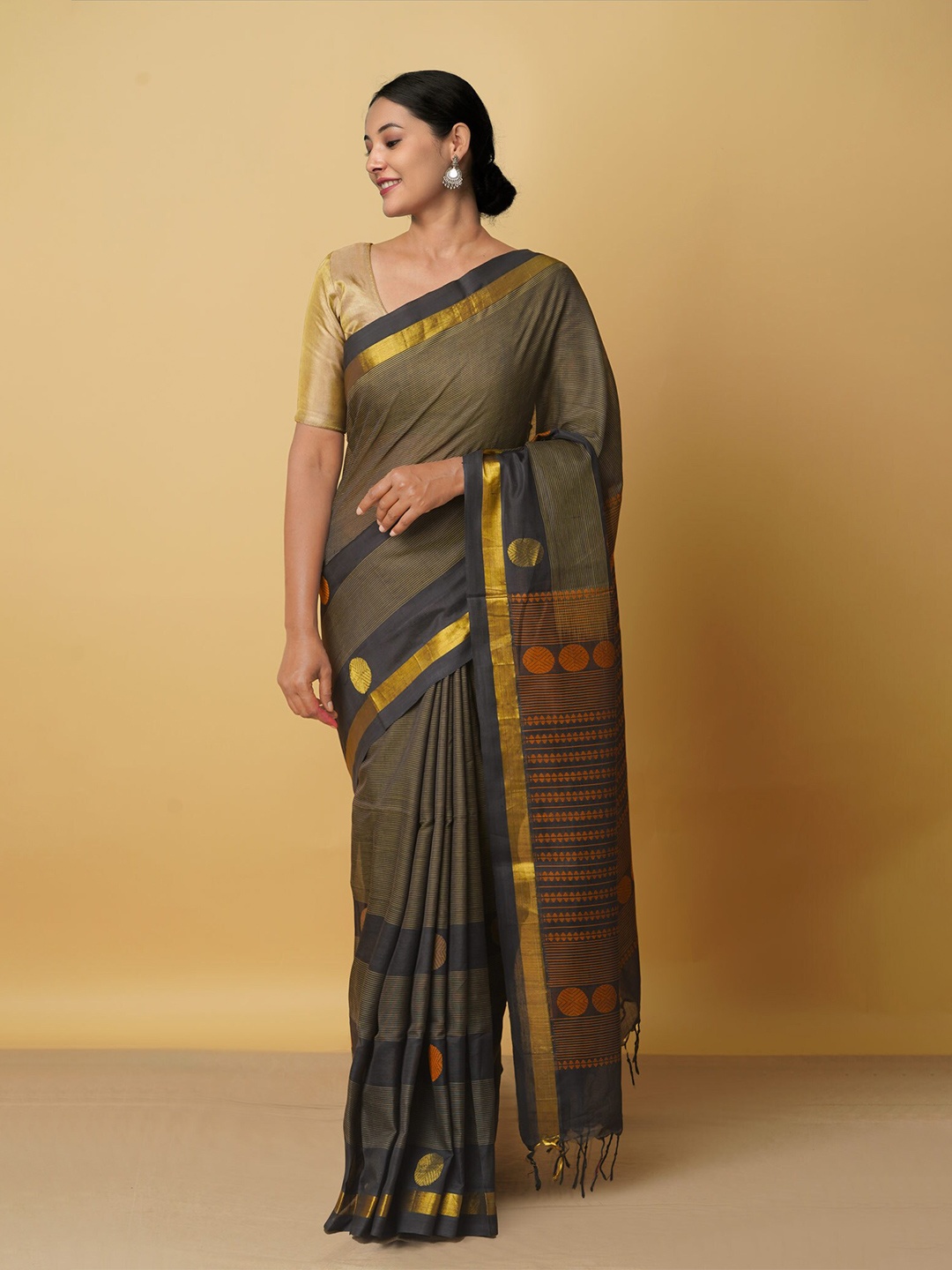 

Unnati Silks Black & Peach-Coloured Woven Design Zari Silk Cotton Uppada Saree