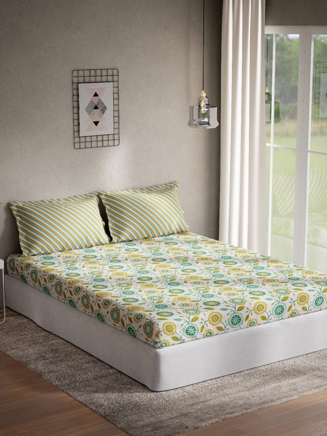 

DDecor Green & Olive Green Floral 144 TC King Bedsheet with 2 Pillow Covers