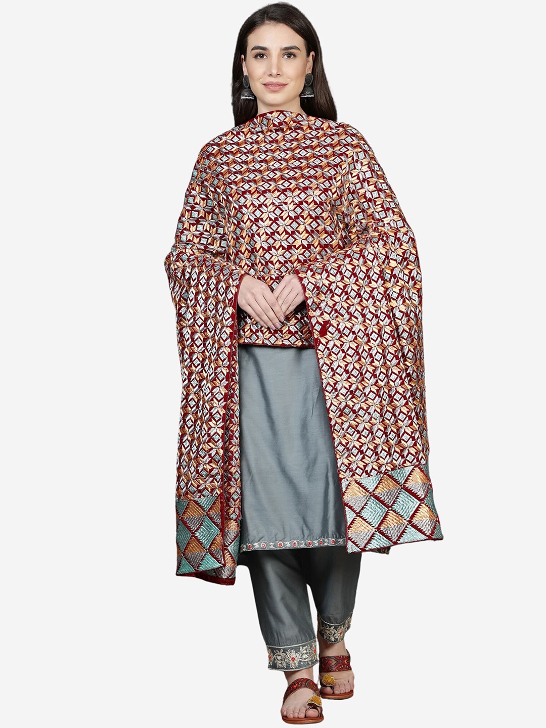 

Moda Chales Women Maroon & Gold-Toned Phulkari Embroidered Pure Velvet Shawl
