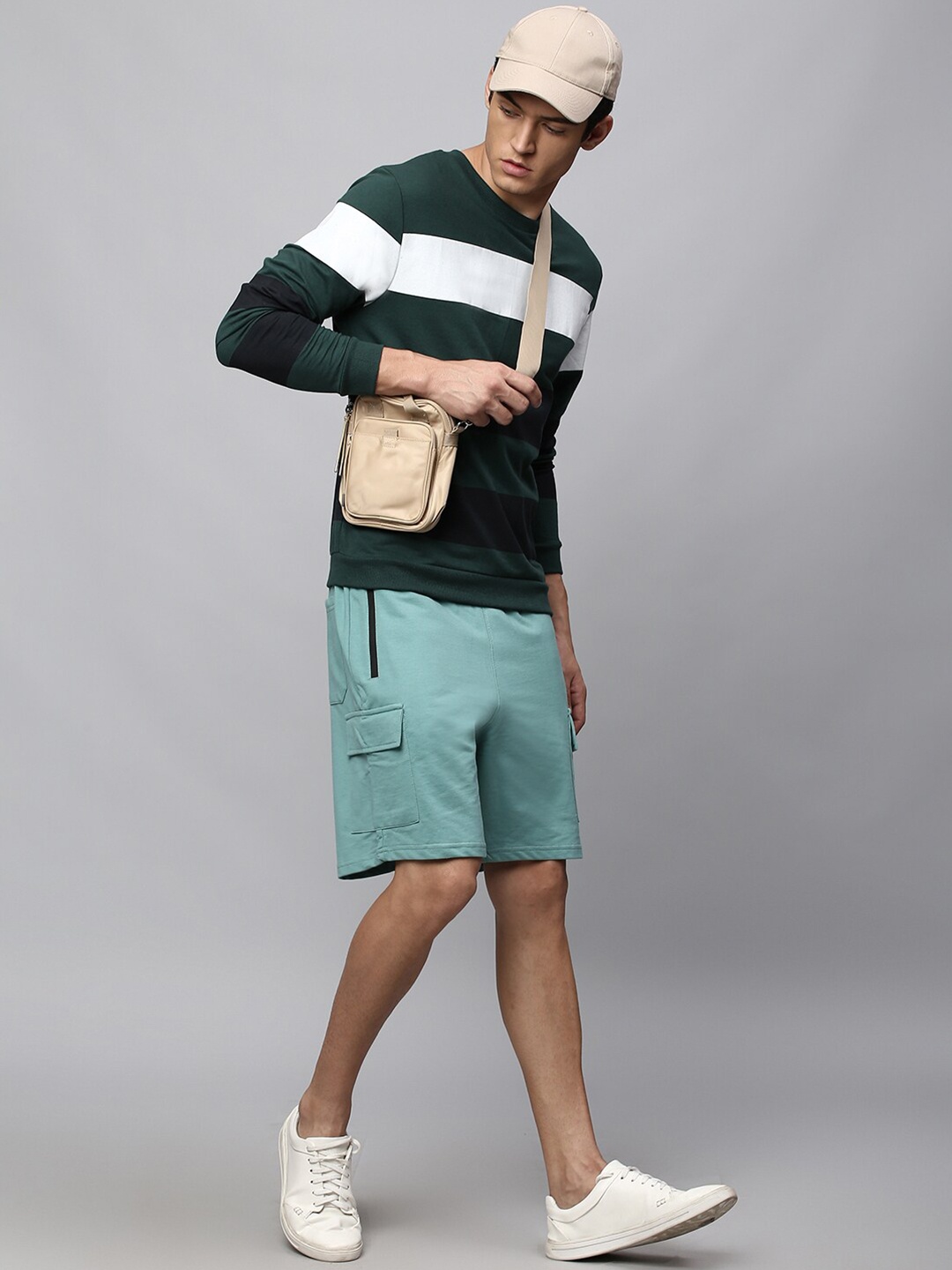 

Hubberholme Men Striped Sweatshirt, Green