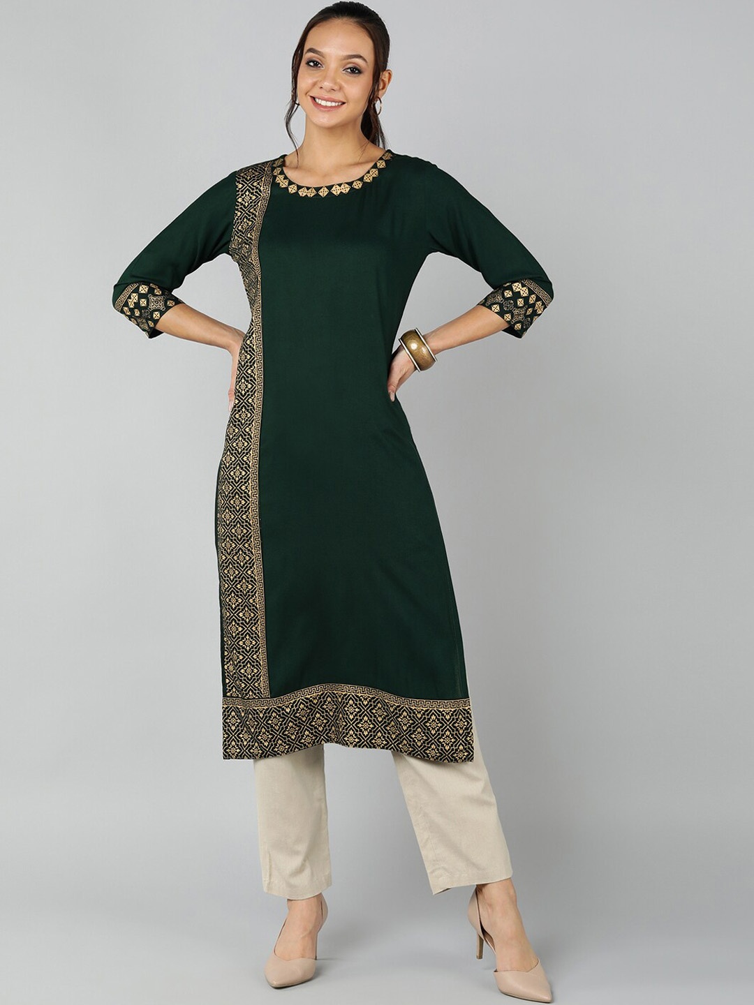 

Jaipur Folk Women Green Geometric Colourblocked Kurta