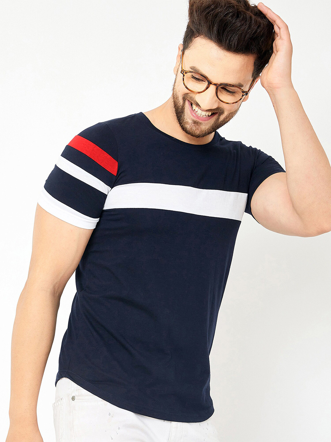 

GESPO Men Blue Colourblocked Applique T-shirt with Mask