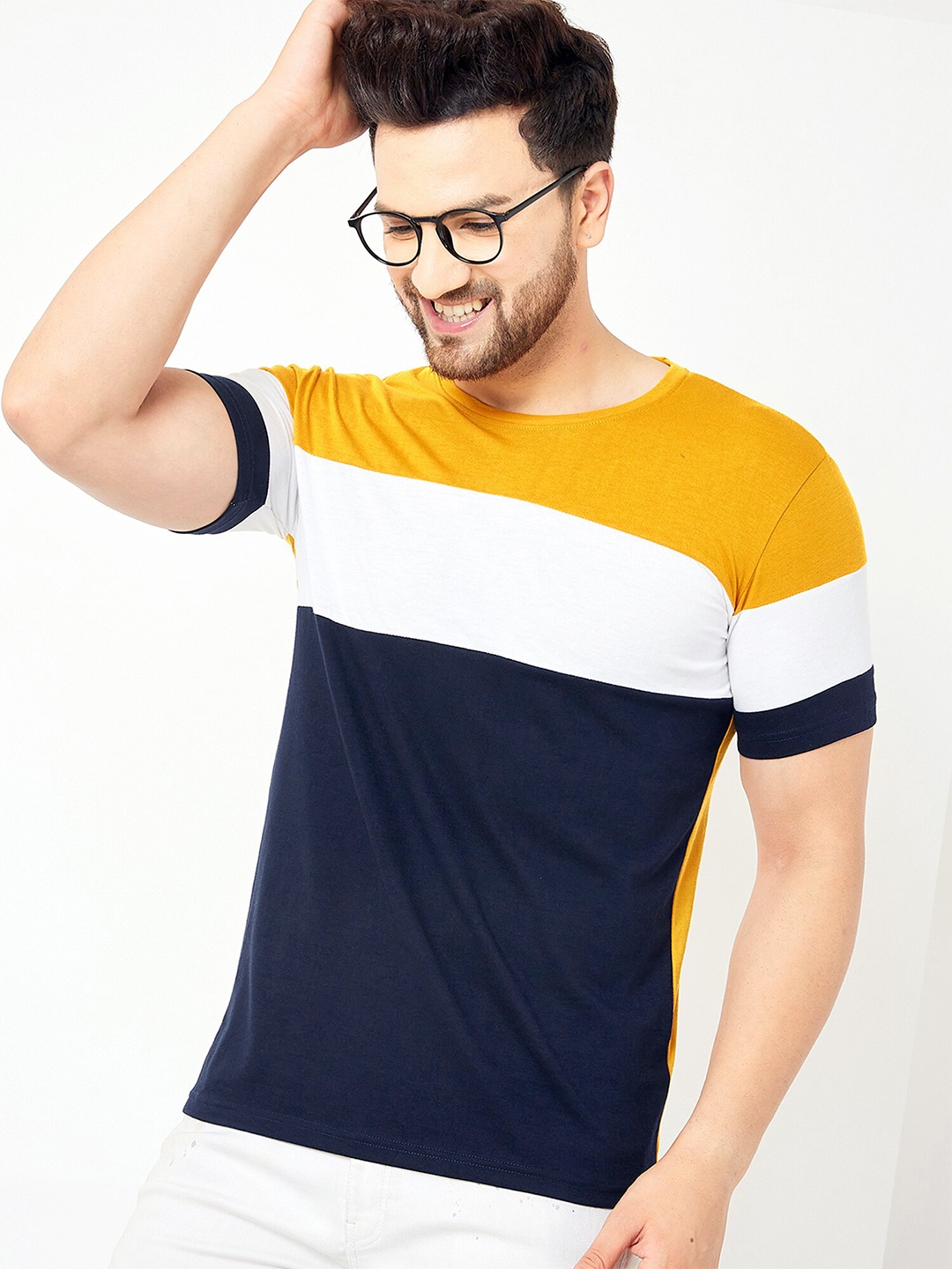 

GESPO Men Mustard Yellow & White Colourblocked T-shirt