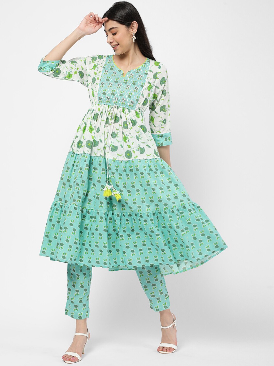 

R&B Women Floral Printed Tiered Pure Cotton Kurta with Trouser, Blue