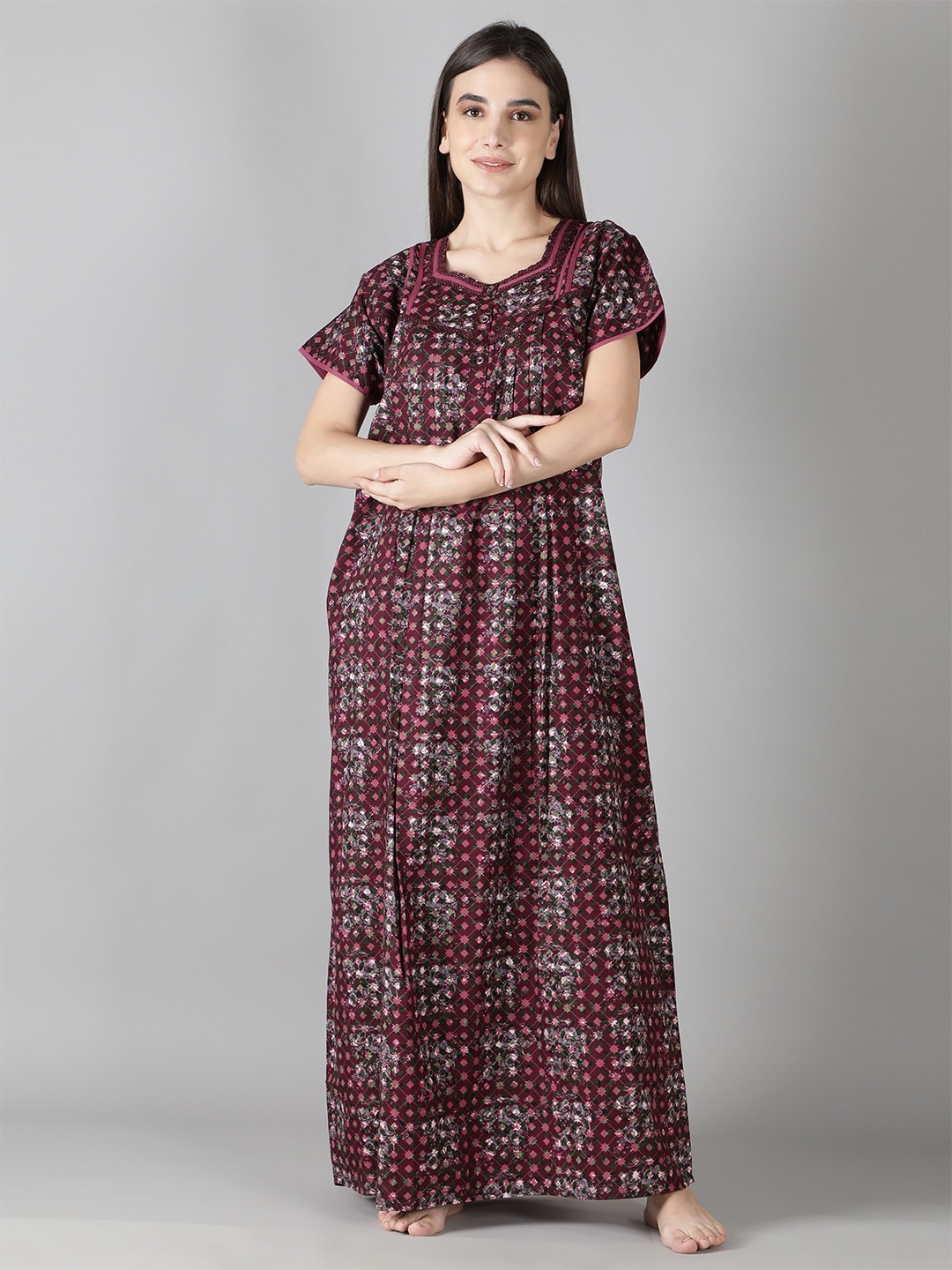 

NIGHTSPREE Women Printed Maxi Nightdress, Maroon