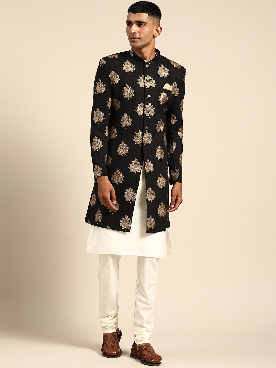 

KISAH Men White & Black Woven Design Indowestern Sherwani Set