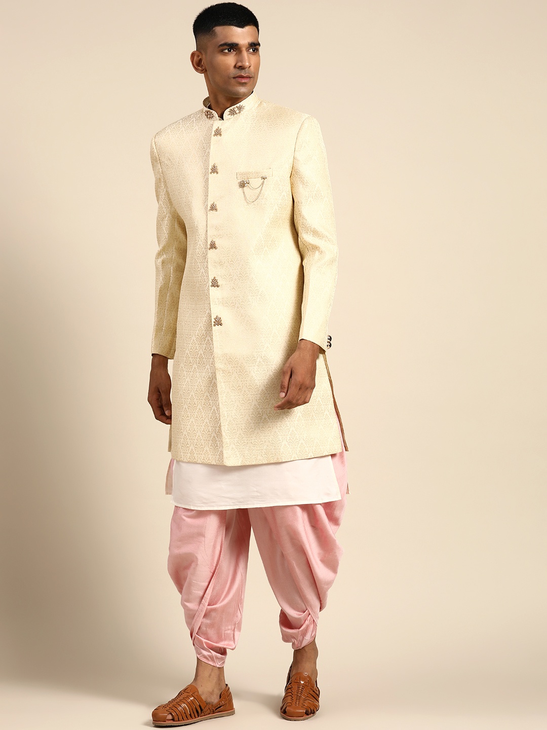

KISAH Men Beige & Pink Woven Indowestern Sherwani Set