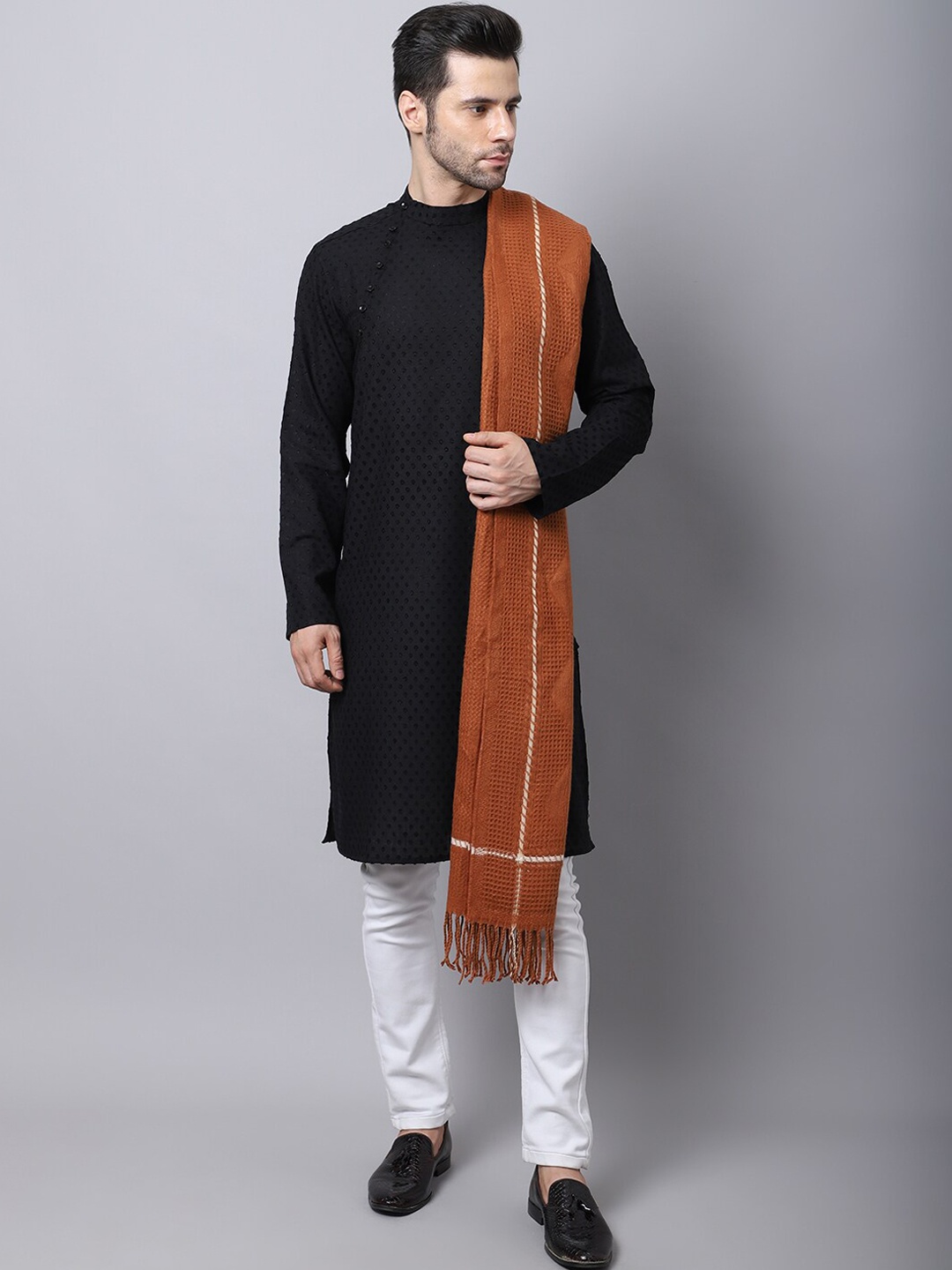 

Even Men Black Floral Cotton Kurta with Side Placket