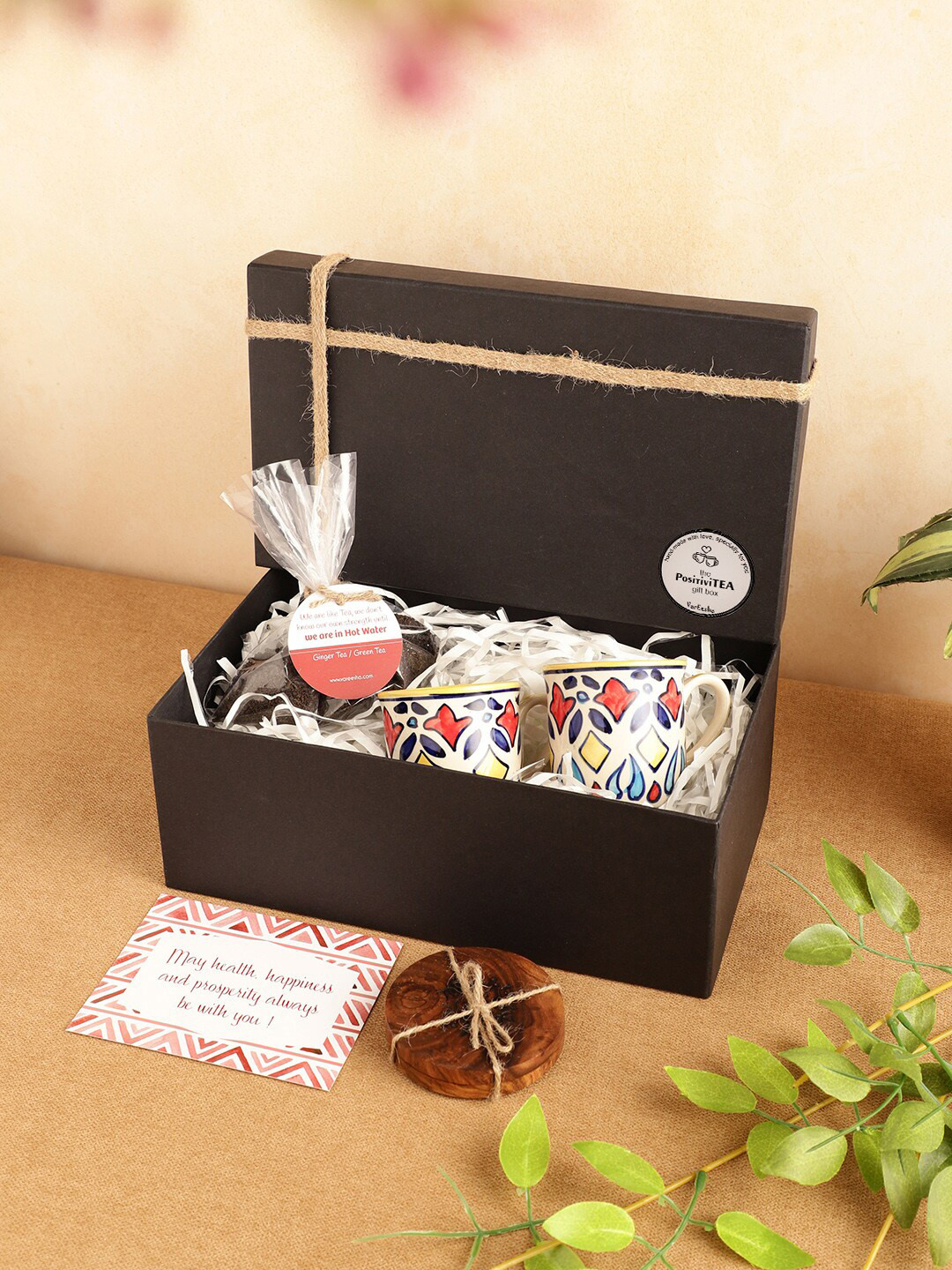 

VarEesha Printed Tea Cups Box Gift Set, White