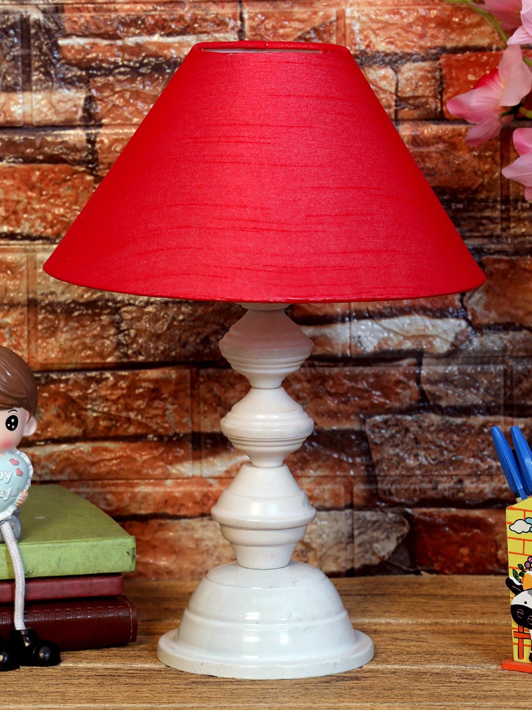 

foziq Red & White Solid Table Lamp