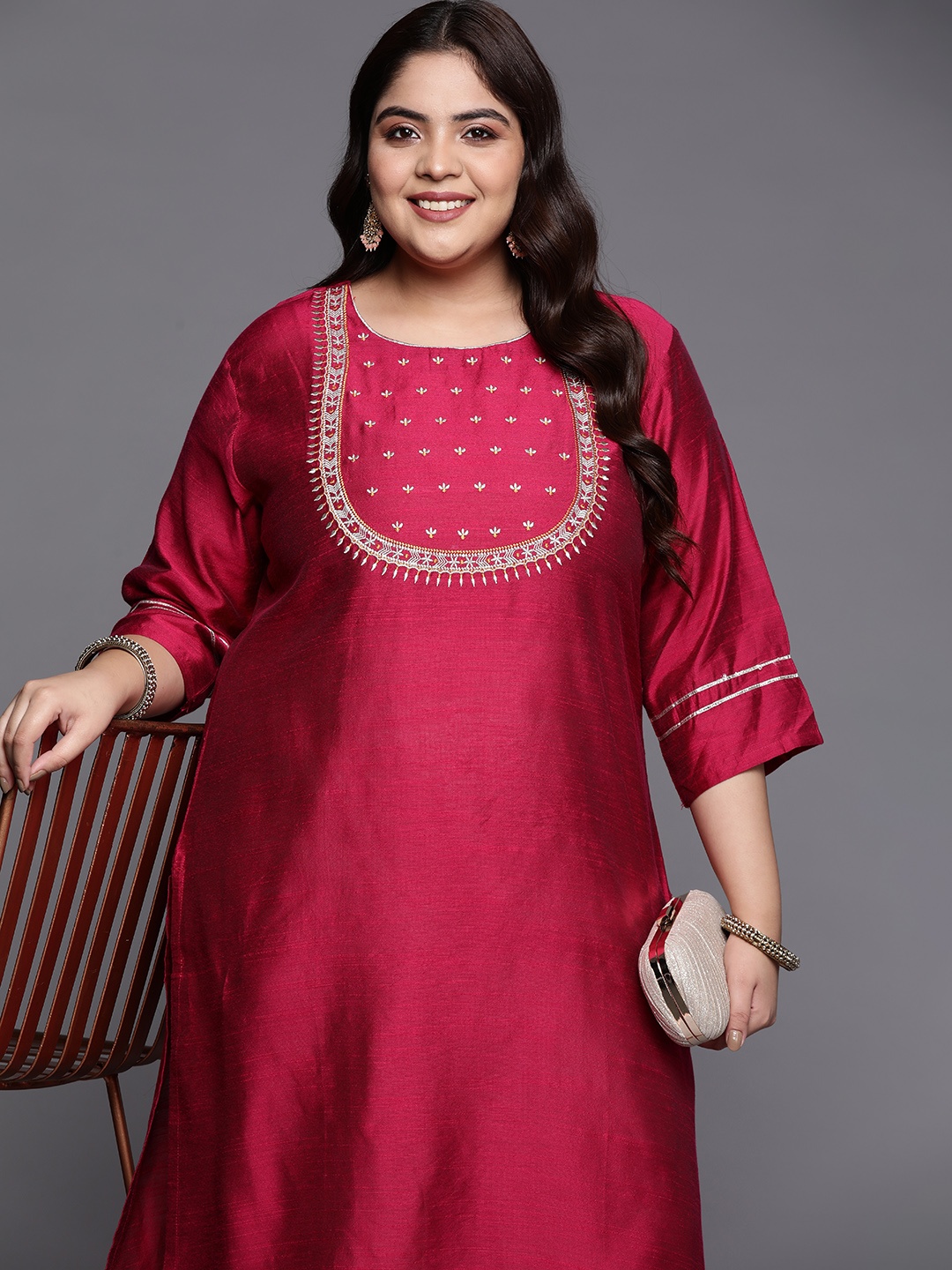 

Varanga Plus Size Floral Yoke Design Thread Work Silk Kurta, Magenta