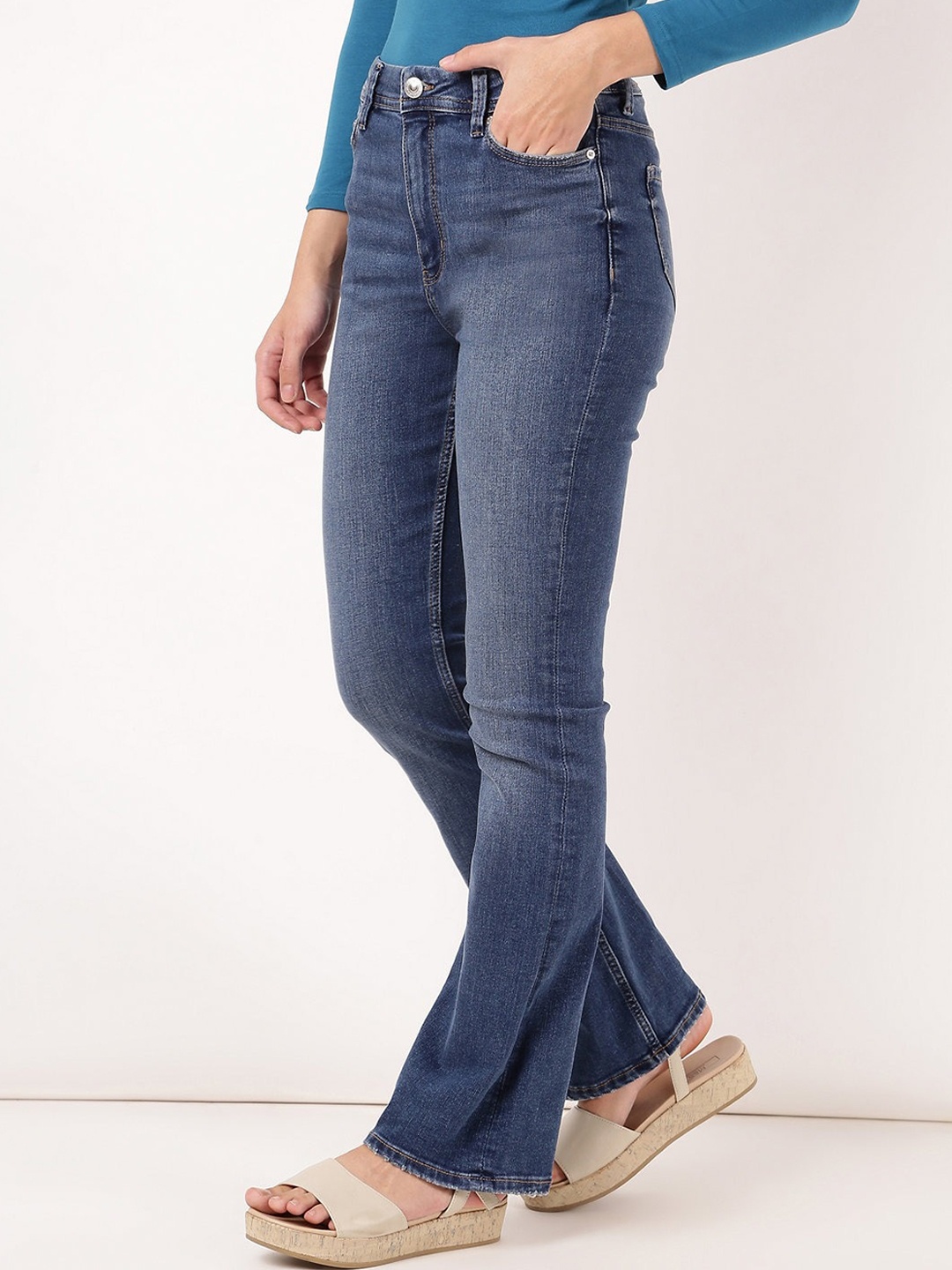 

Marks & Spencer Women Navy Blue Flared High-Rise Light Fade Jeans