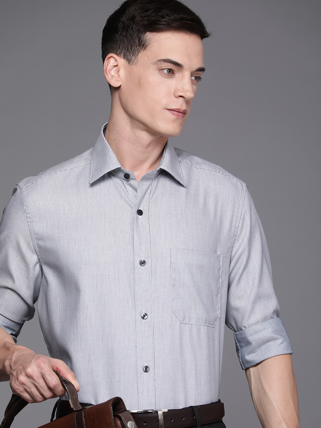 

Louis Philippe Men White & Grey Classic Fit Micro Ditsy Printed Pure Cotton Formal Shirt