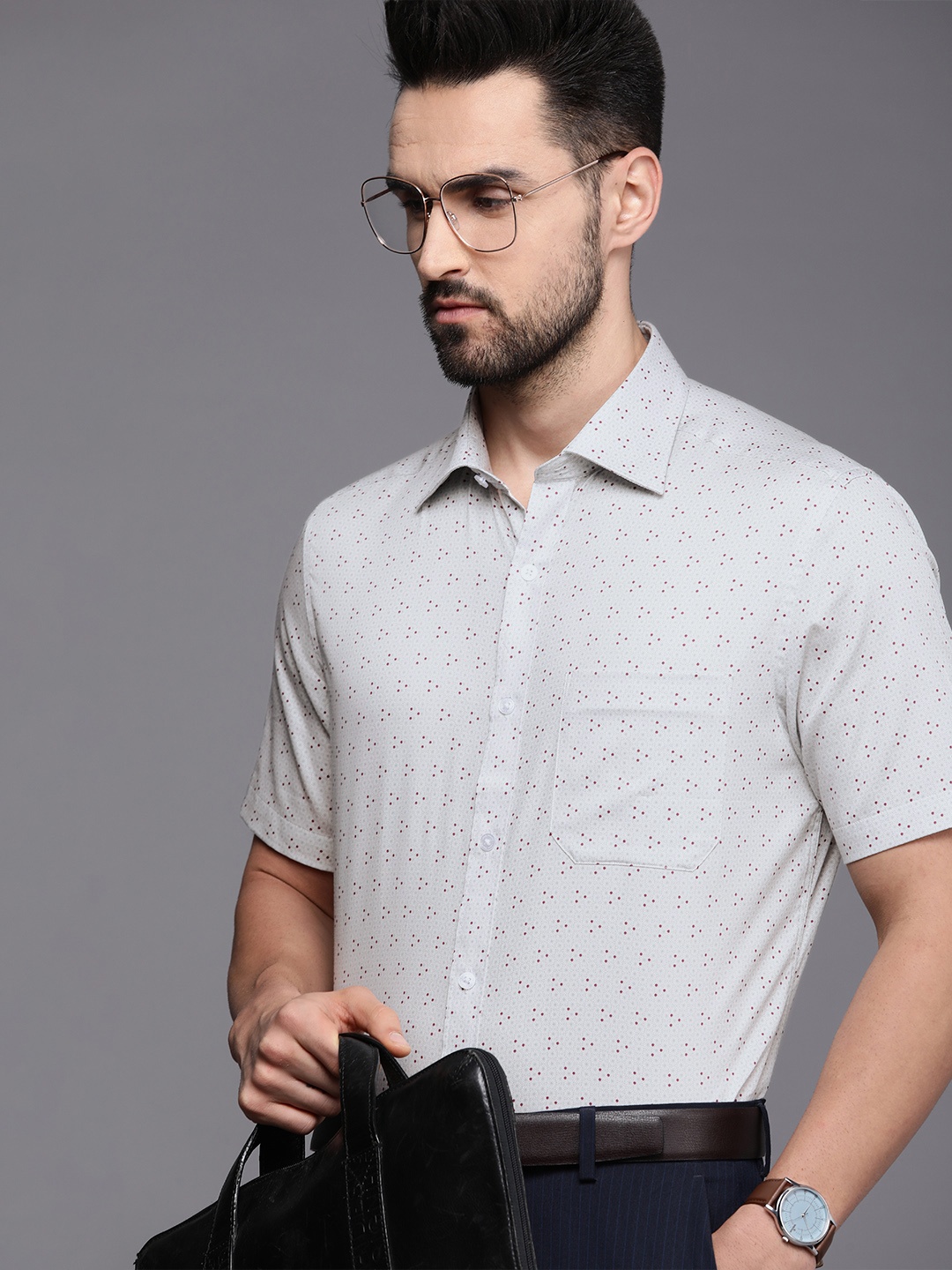 

Louis Philippe Men Grey Classic Fit Ditsy Floral Printed Pure Cotton Formal Shirt