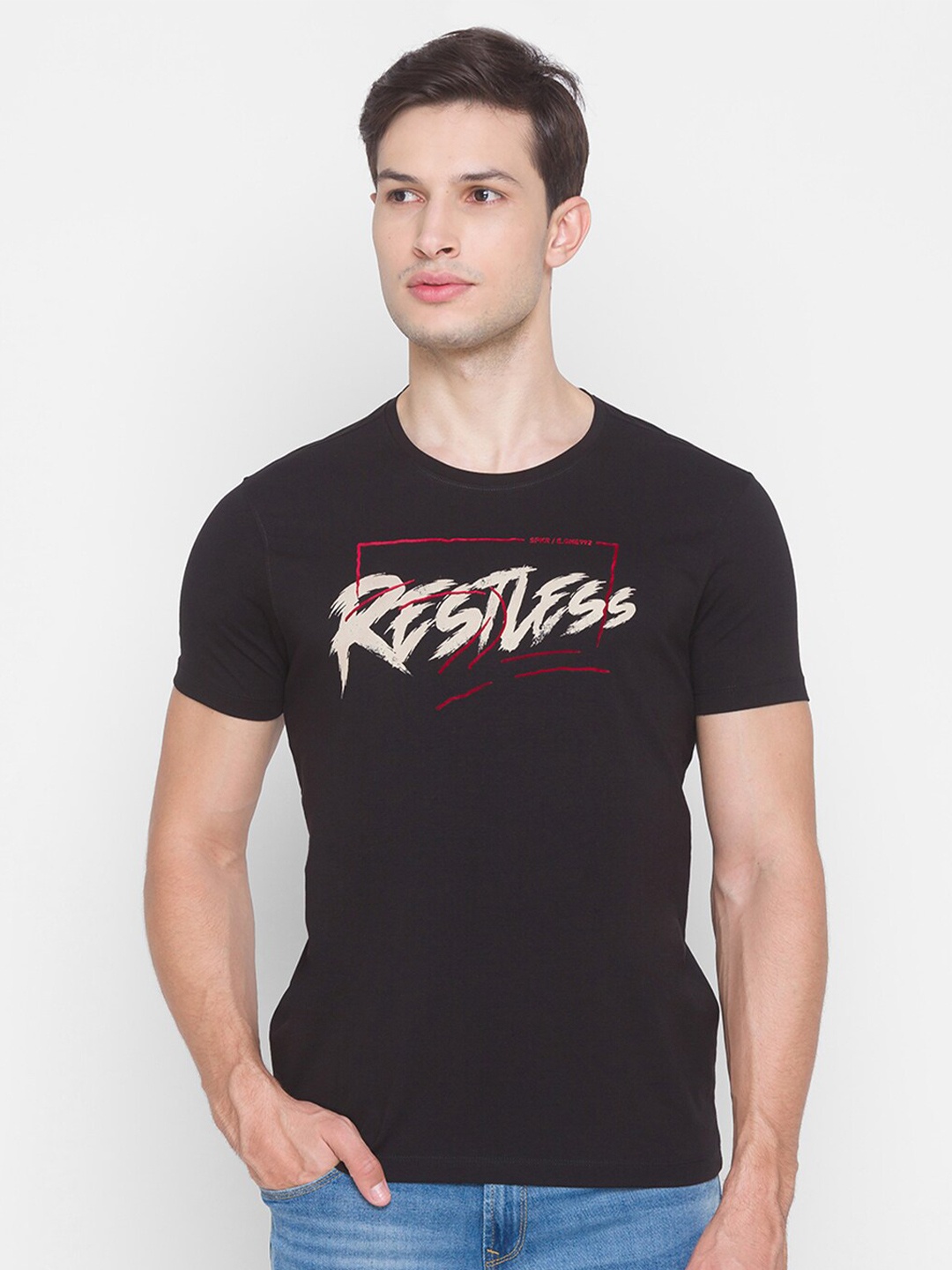 

SPYKAR Men Black Typography Printed Slim Fit Cotton T-shirt