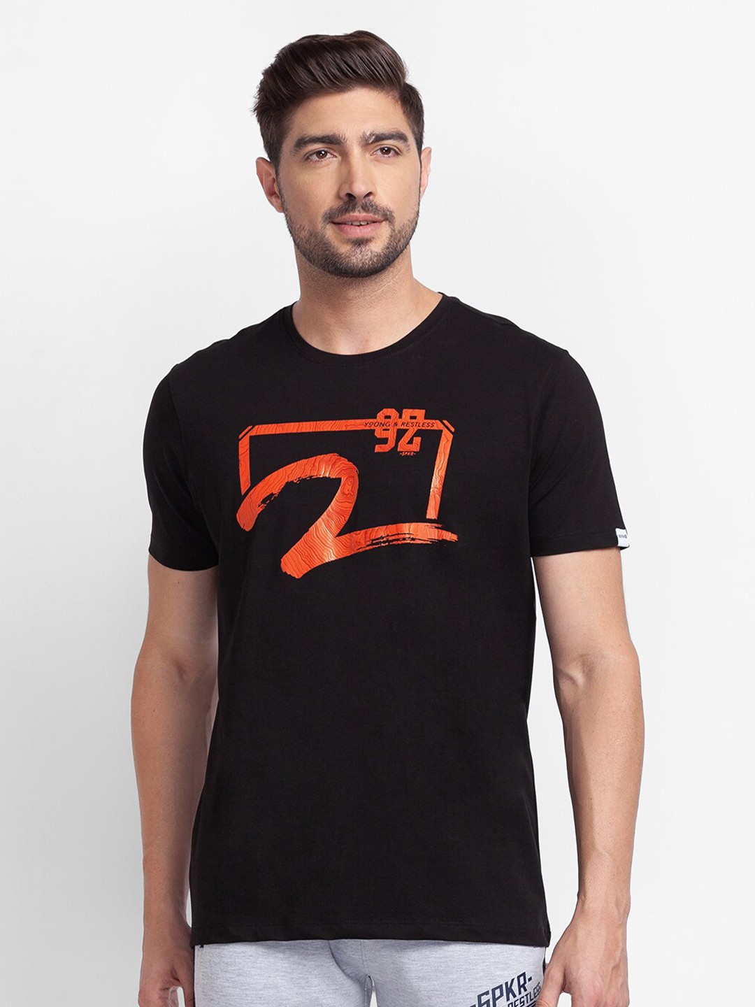 

SPYKAR Men Black Typography Printed Slim Fit Cotton T-shirt