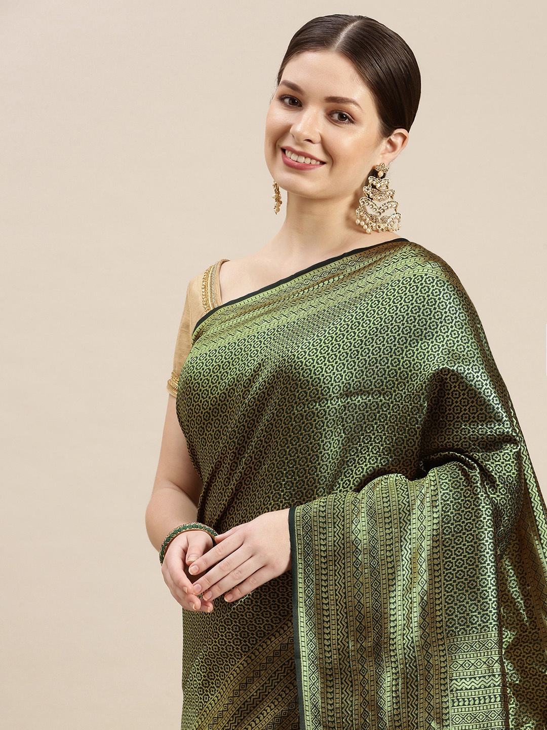 

MARGI DESIGNERS Woven Design Zari Banarasi Saree, Green