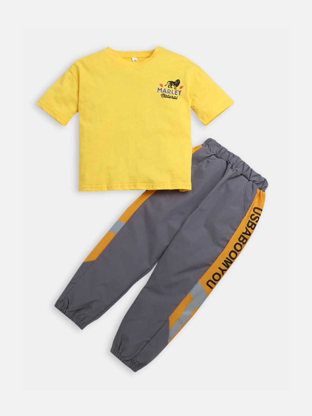

Hopscotch Boys Yellow & Grey Printed T-shirt with Trousers