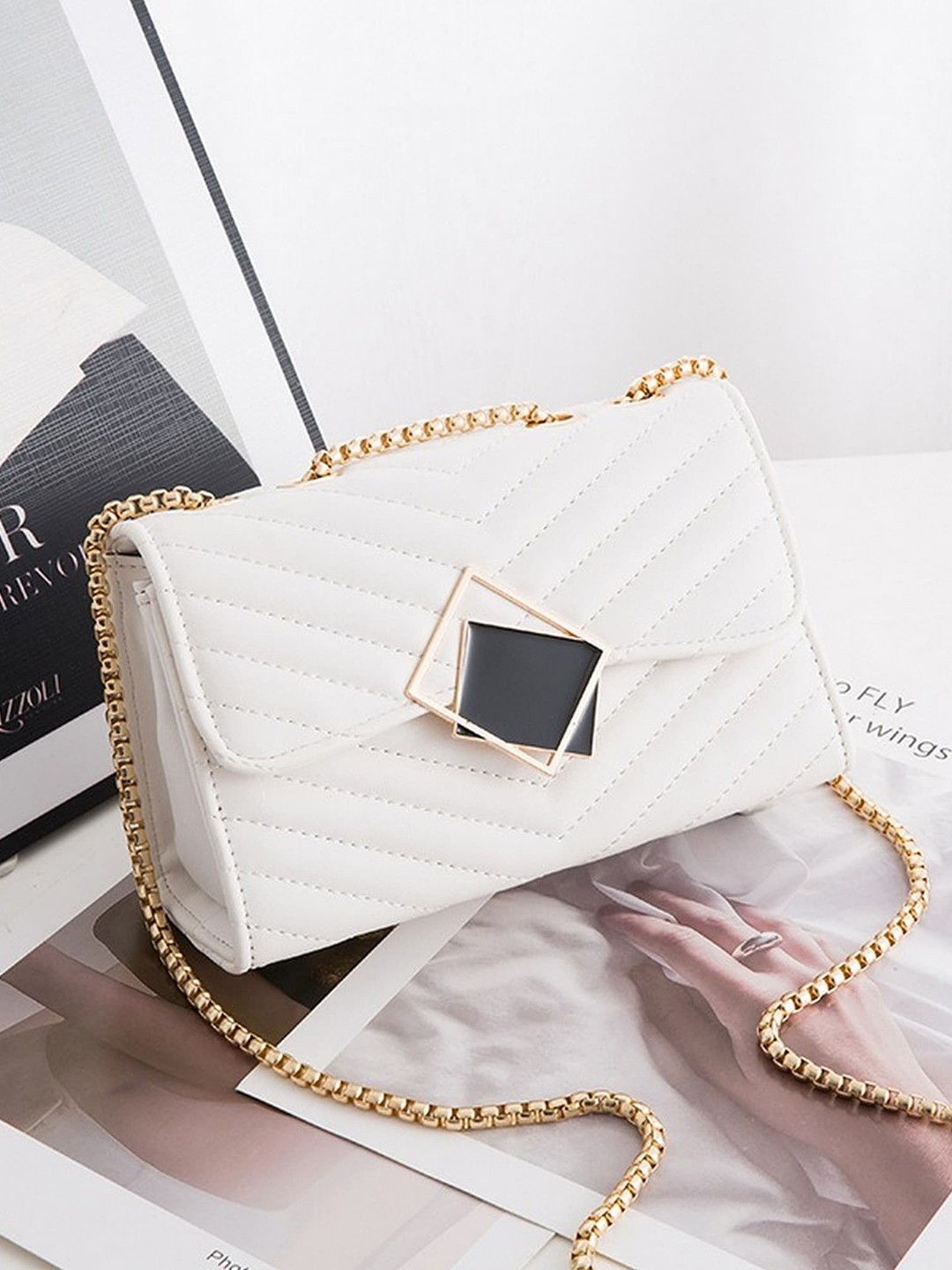 

Diva Dale White PU Structured Handheld Bag with Quilted