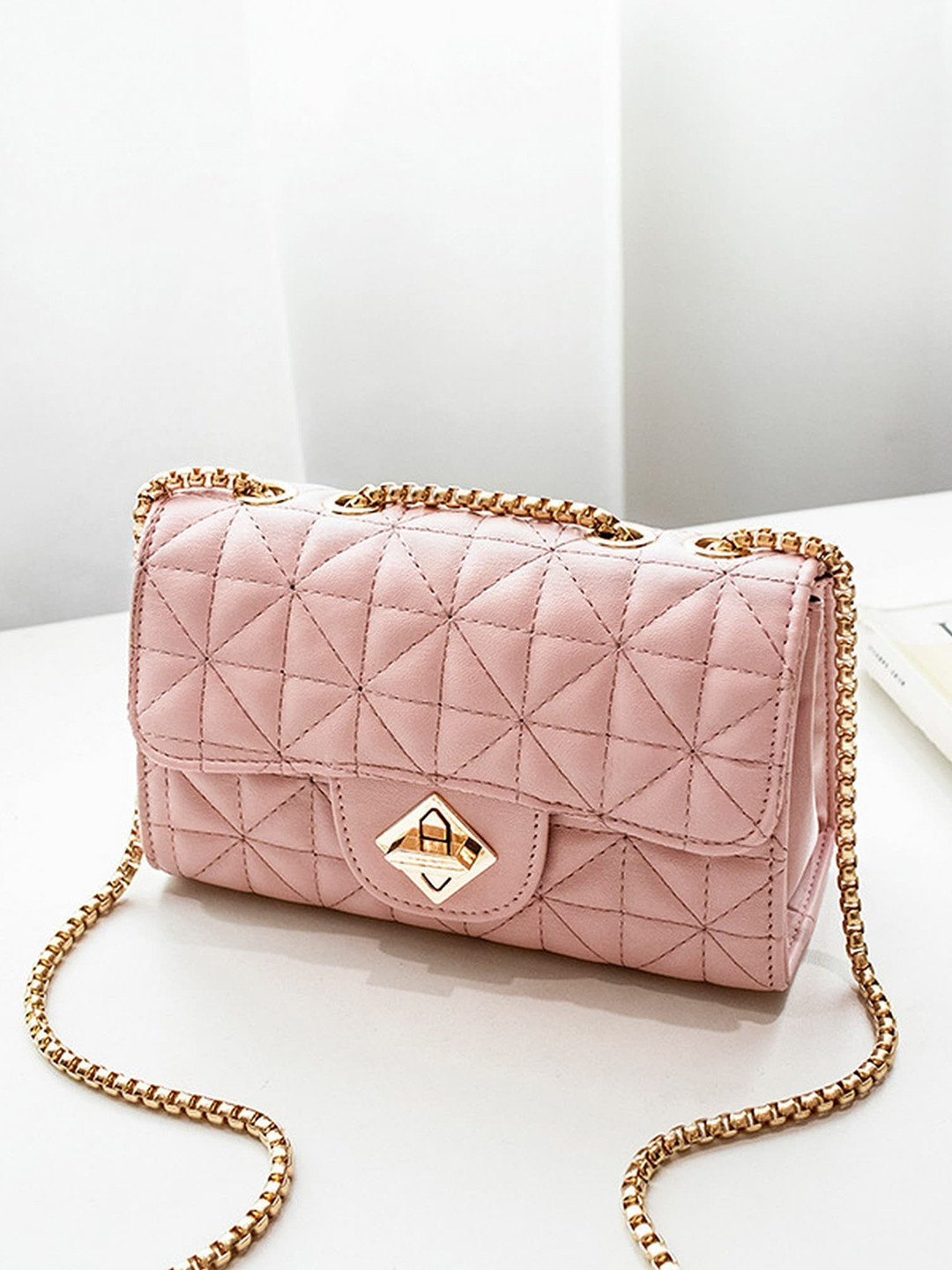 

Diva Dale Pink PU Structured Handheld Bag with Quilted