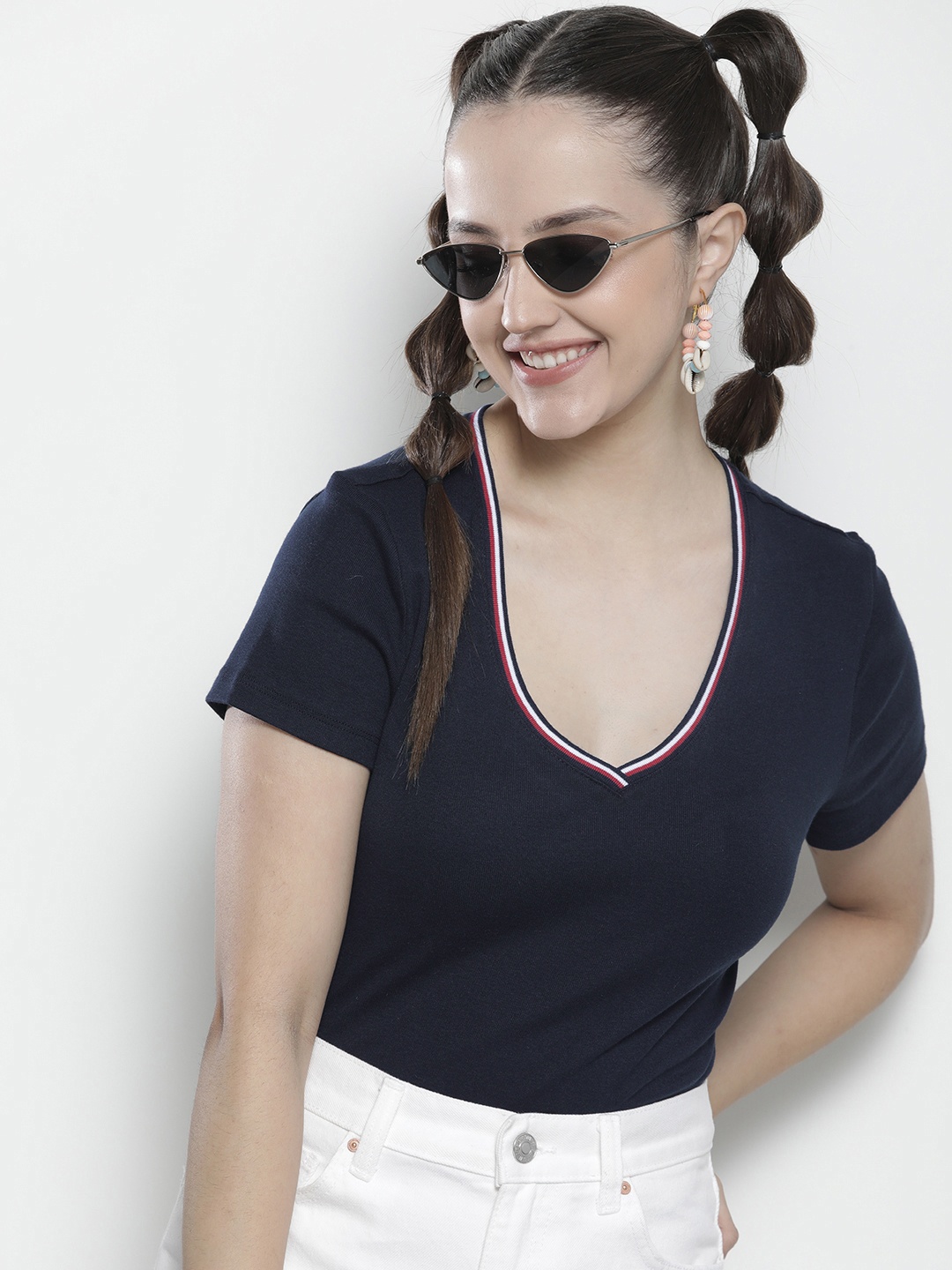 

Tommy Hilfiger Women Navy Blue Pure Cotton Brand Logo V-Neck T-shirt