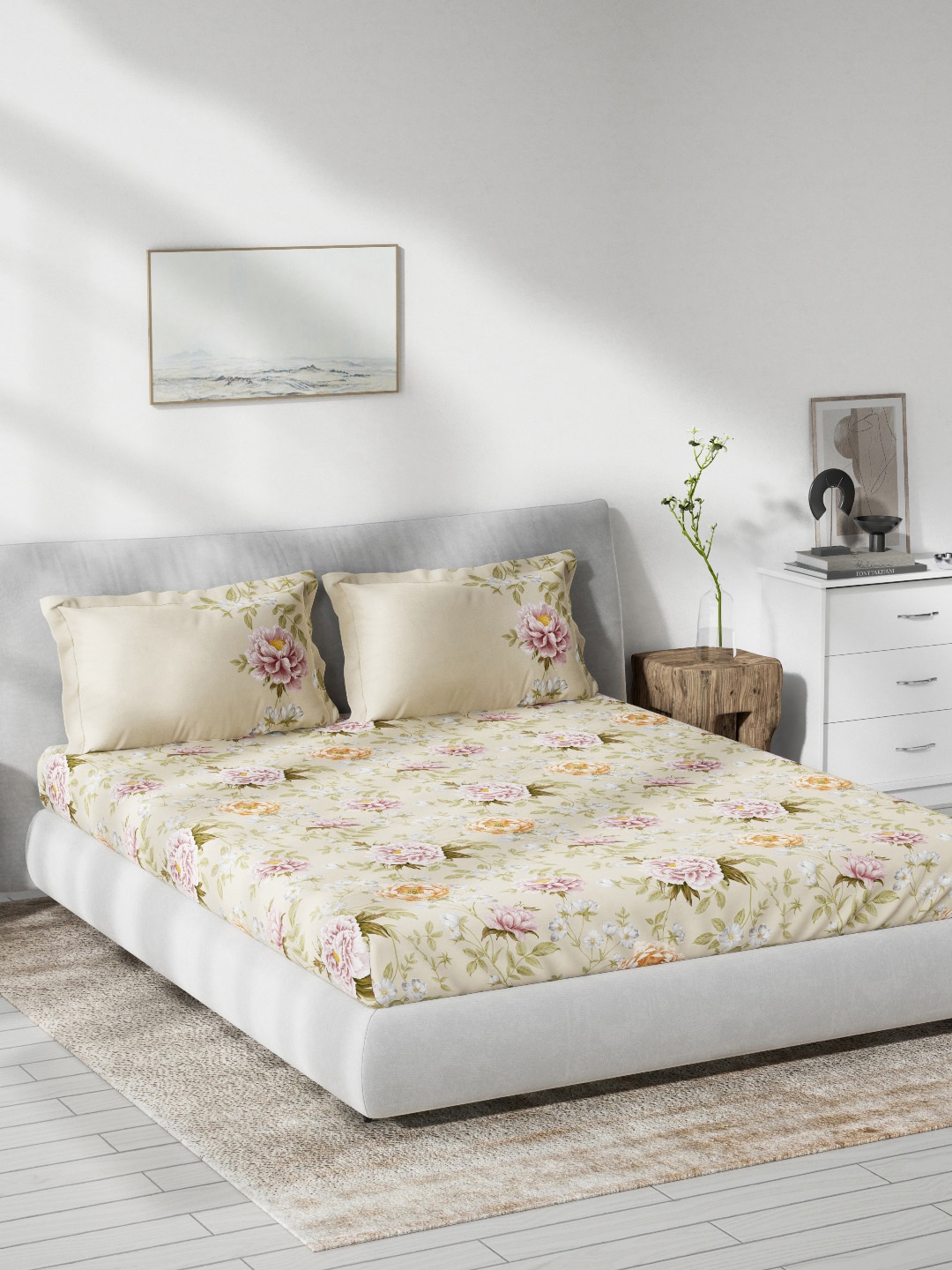 

DDecor Unisex Beige Bedsheets