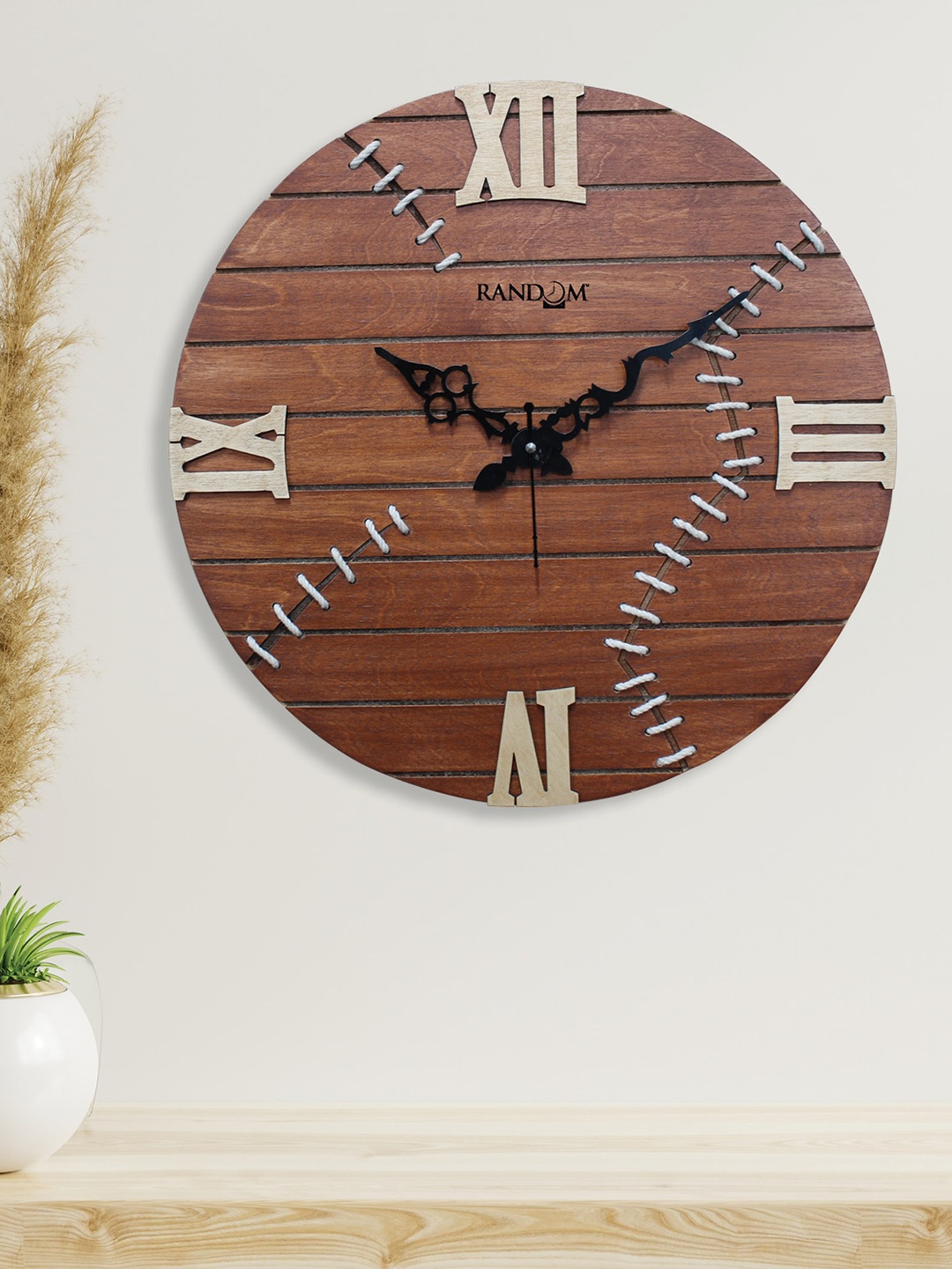 

RANDOM Unisex Brown Clocks