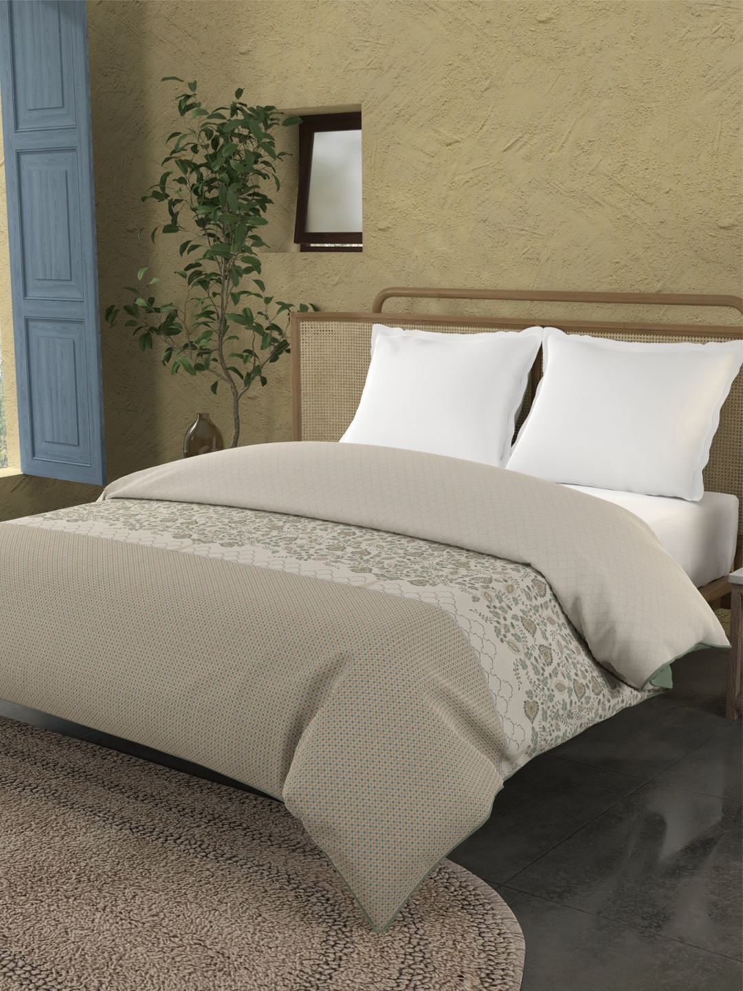 

Trident Unisex Beige Blankets Quilts and Dohars