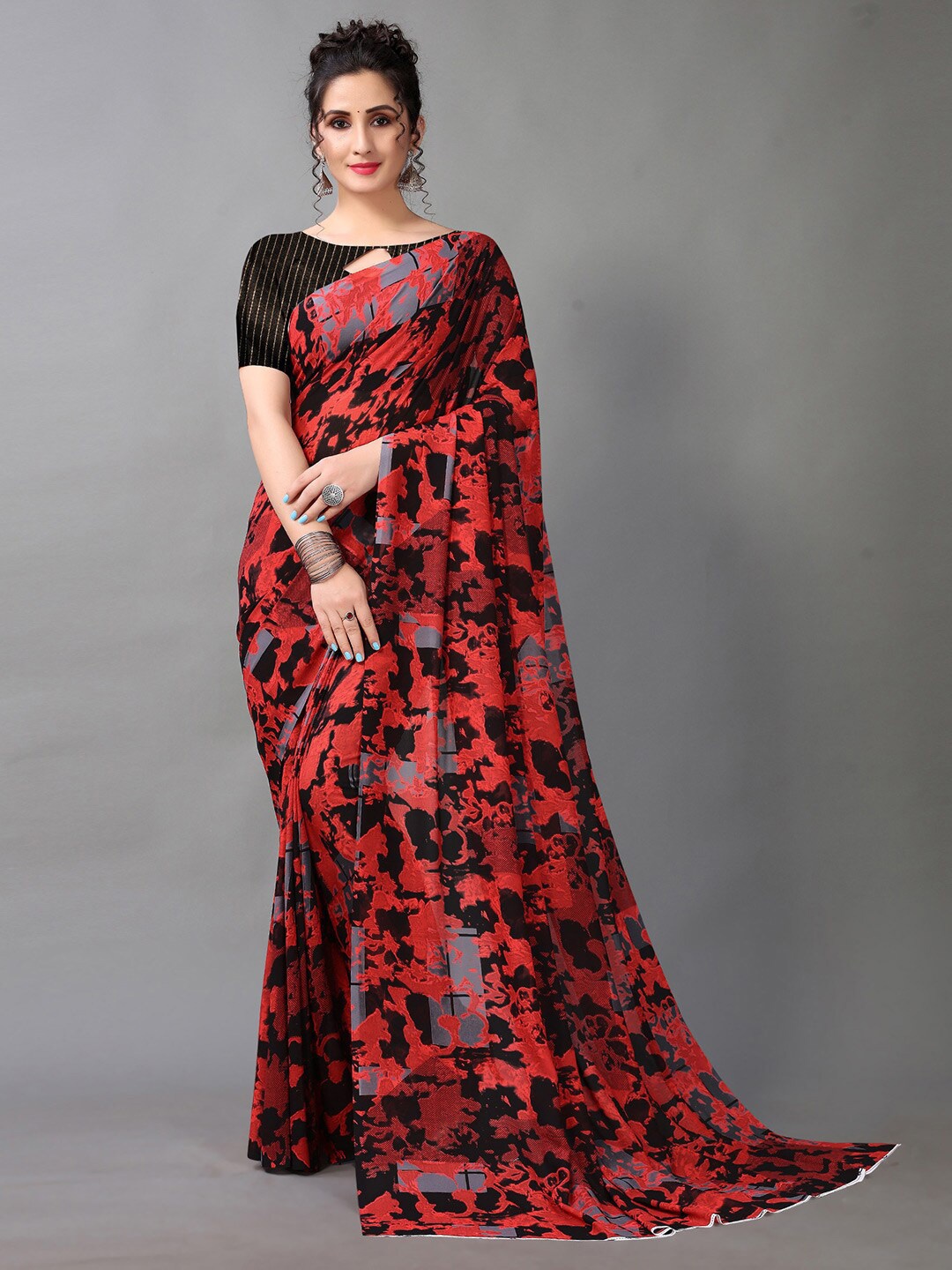 

HRITIKA Black & Red Floral Pure Georgette Saree