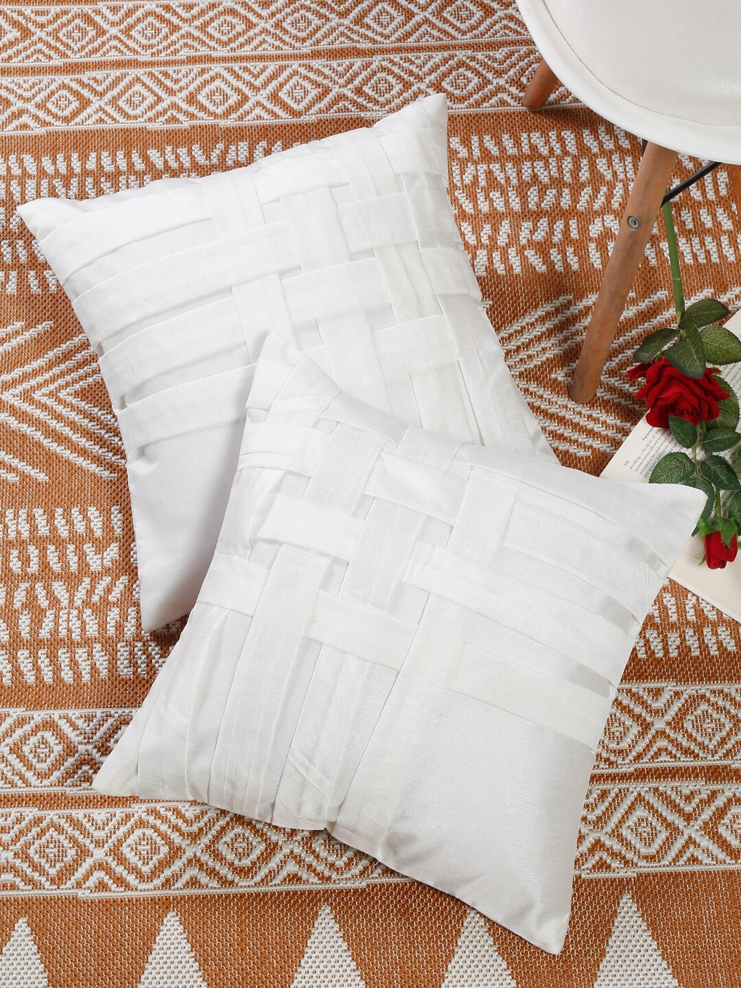 

Slushy Mushy Set of 2 Geometric Square Cushion Covers, White