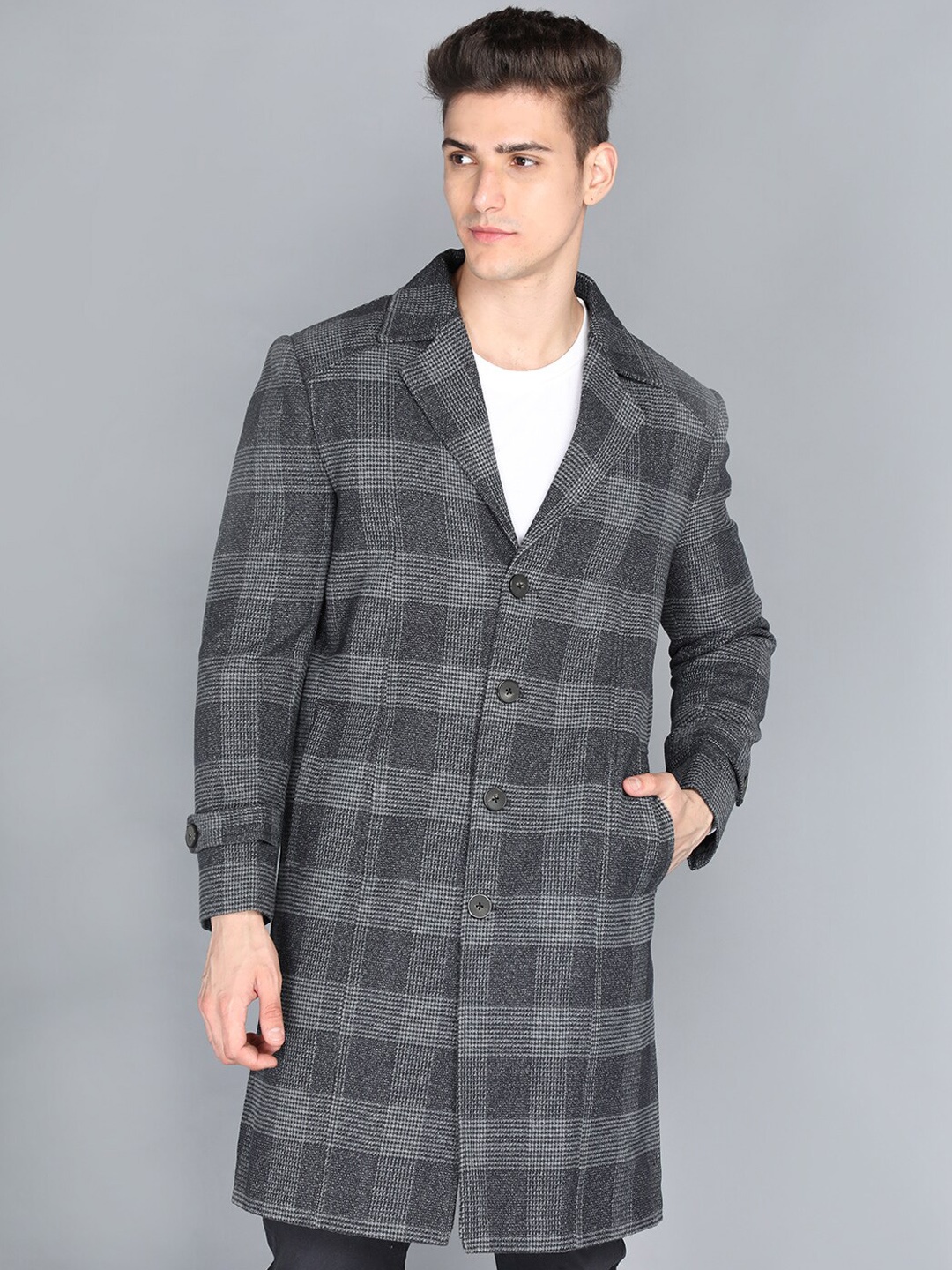 

LURE URBAN Men Black Checked Trench Coat