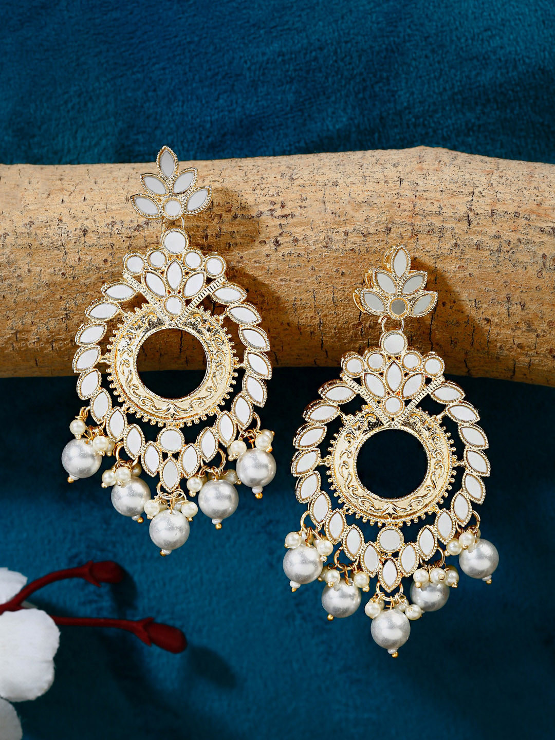 

Yellow Chimes Gold-Toned Contemporary Drop Earrings