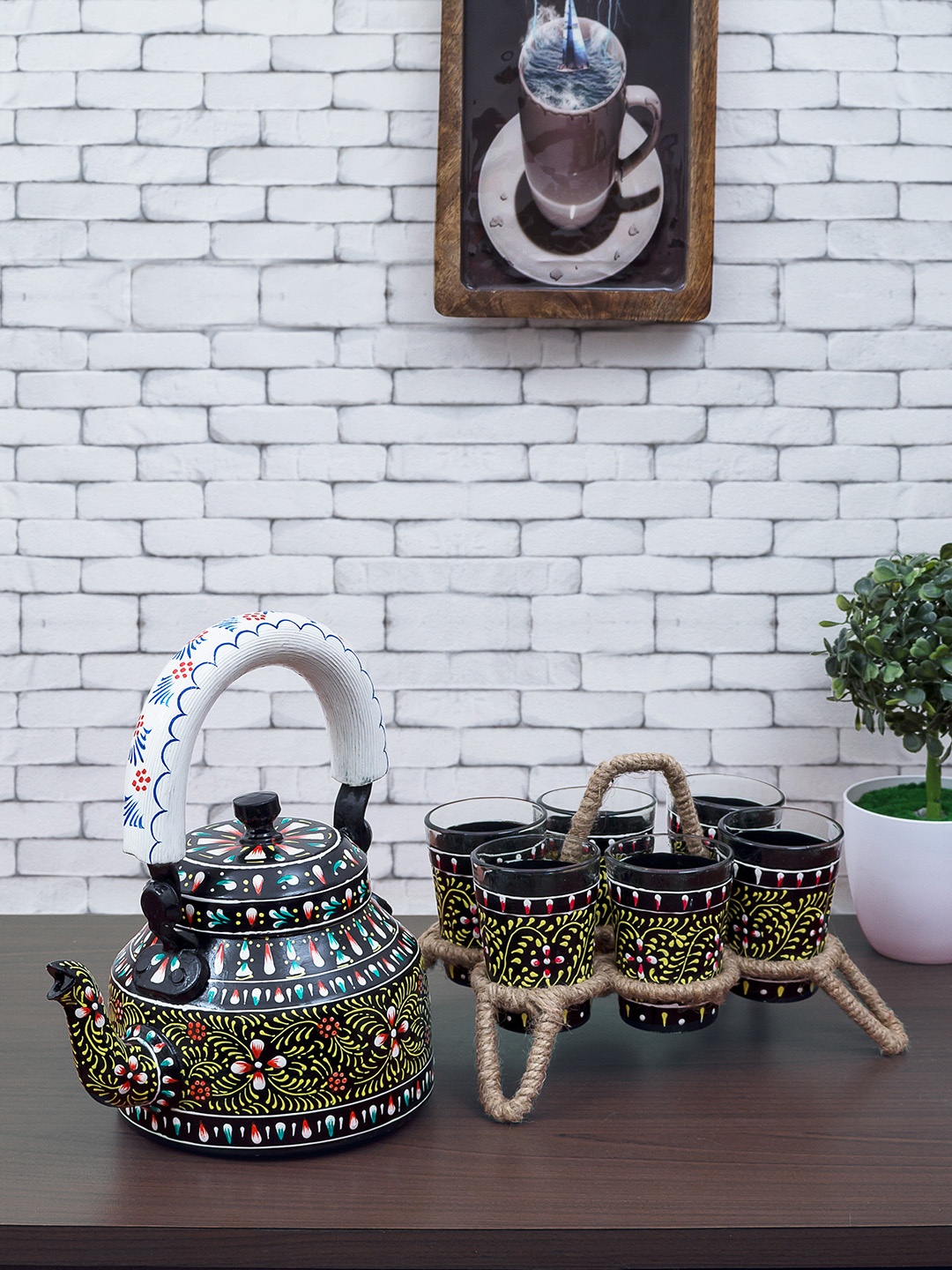 

Golden Peacock Black & White Set Of 6 Glass Glossy Kettle Set