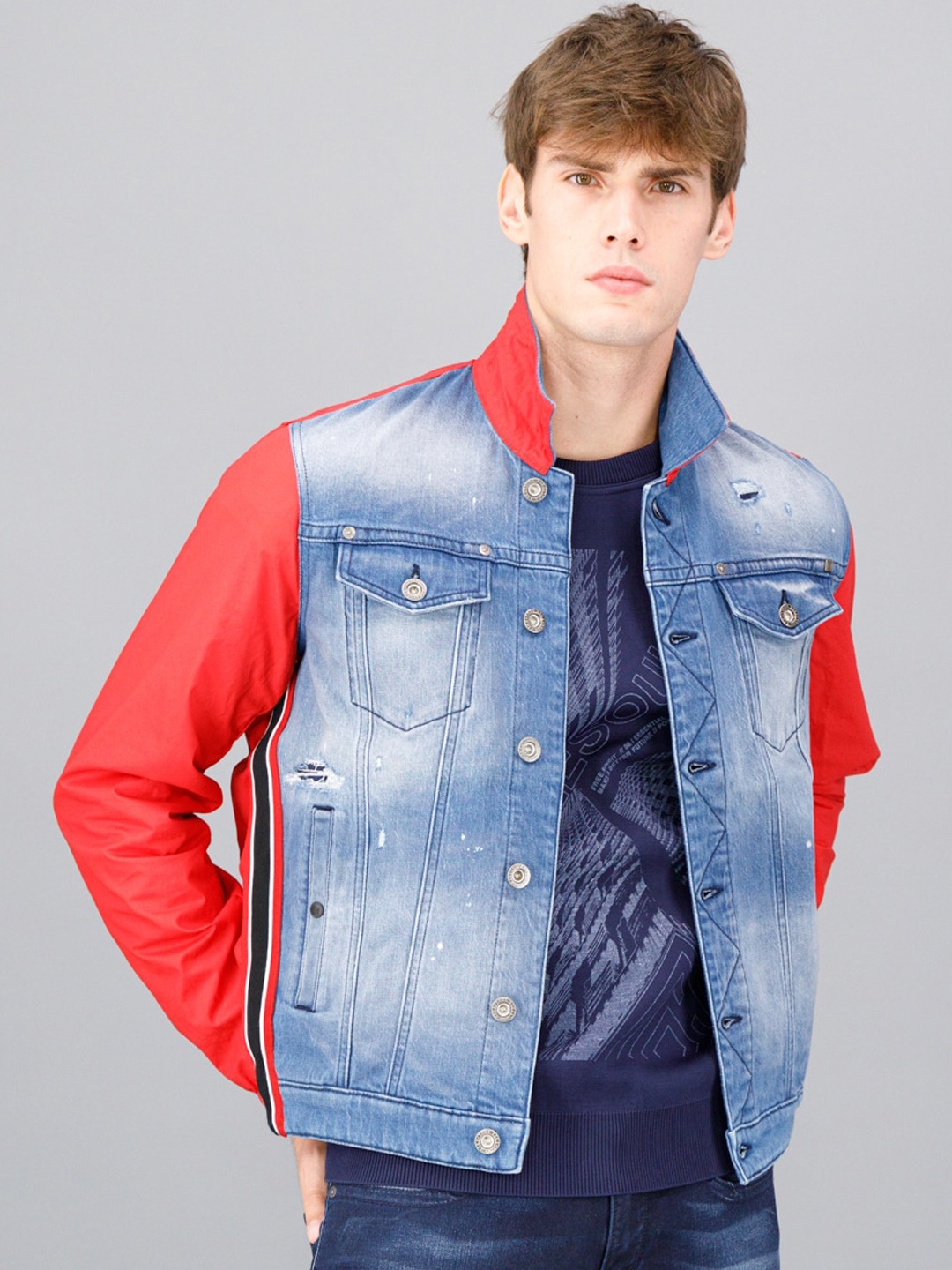 

FREESOUL Men Blue Washed Denim Jacket with Embroidered