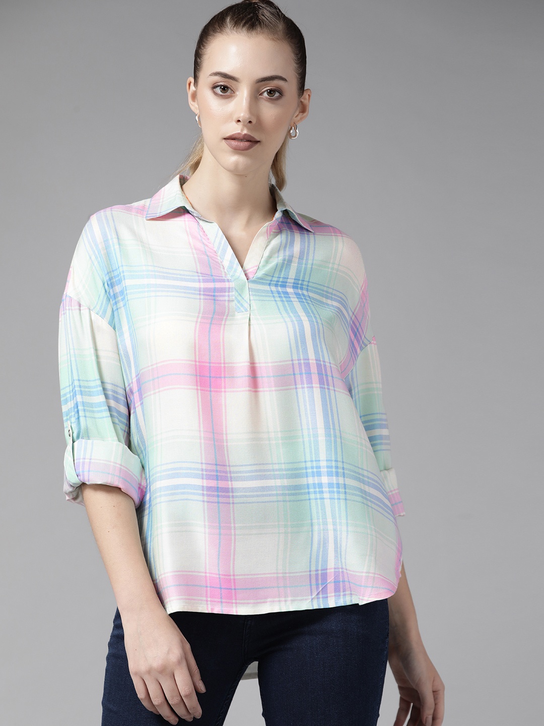 

Roadster Women Blue & White Tartan Checked Casual Shirt