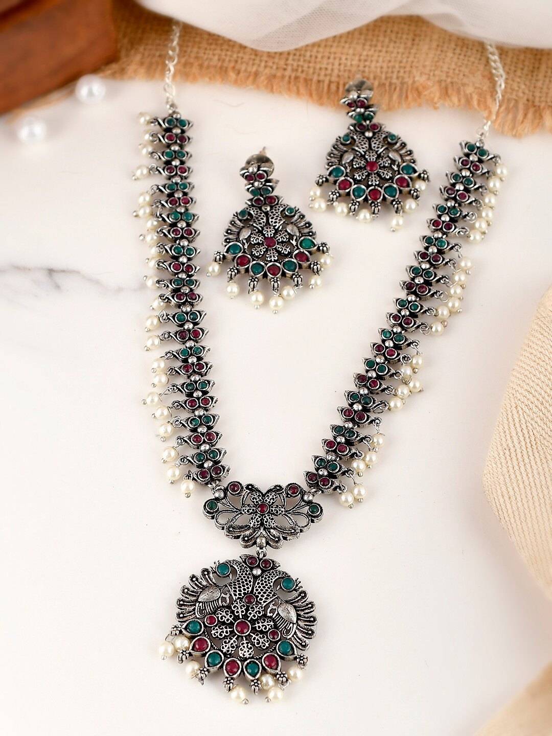 

AQUASTREET JEWELS Oxidised Silver-Plated White & Green Stone-Studded & Pearl Beaded Jewellery Set