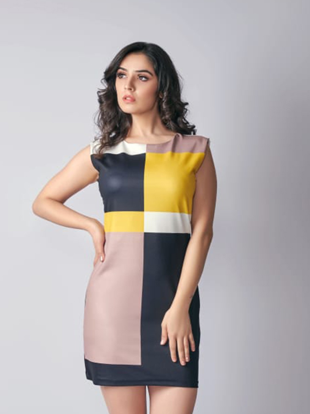 

RIVAMA Women Peach-Coloured & Black Colourblocked Crepe Top