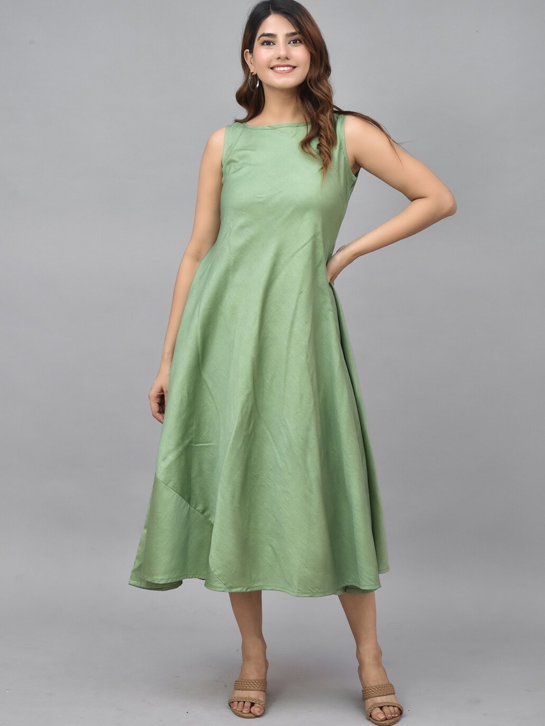 

CYU Green A-Line Cotton Midi Dress