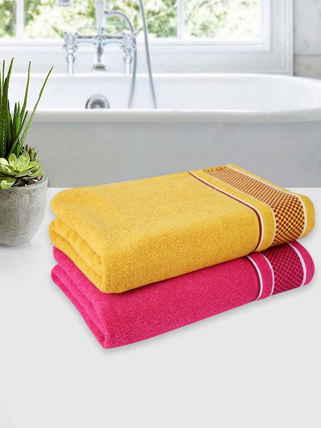 

ROMEE Set Of 2 Solid 500 GSM Cotton Bath Towels, Pink