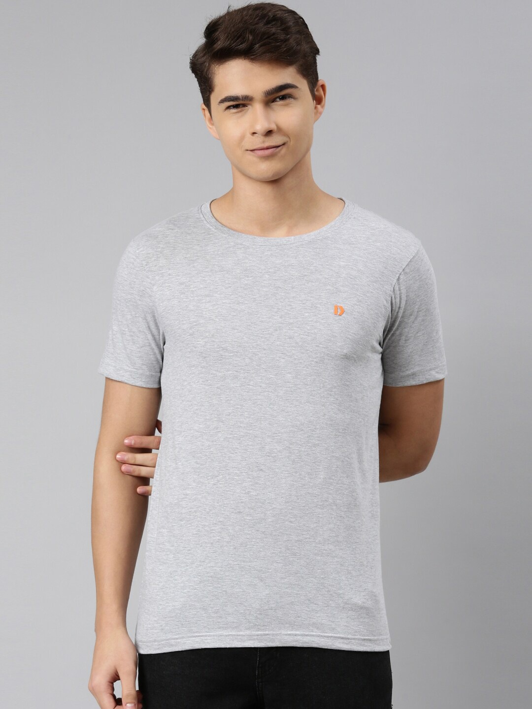 

DIXCY SCOTT Men Grey Melange Solid T-shirt