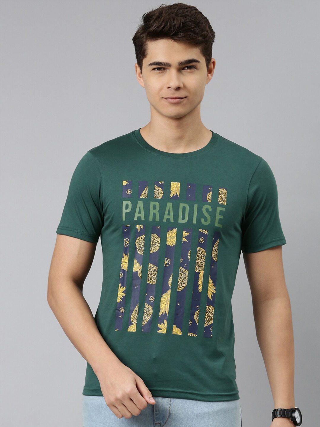 

DIXCY SCOTT Men Green Typography Printed Cotton T-shirt