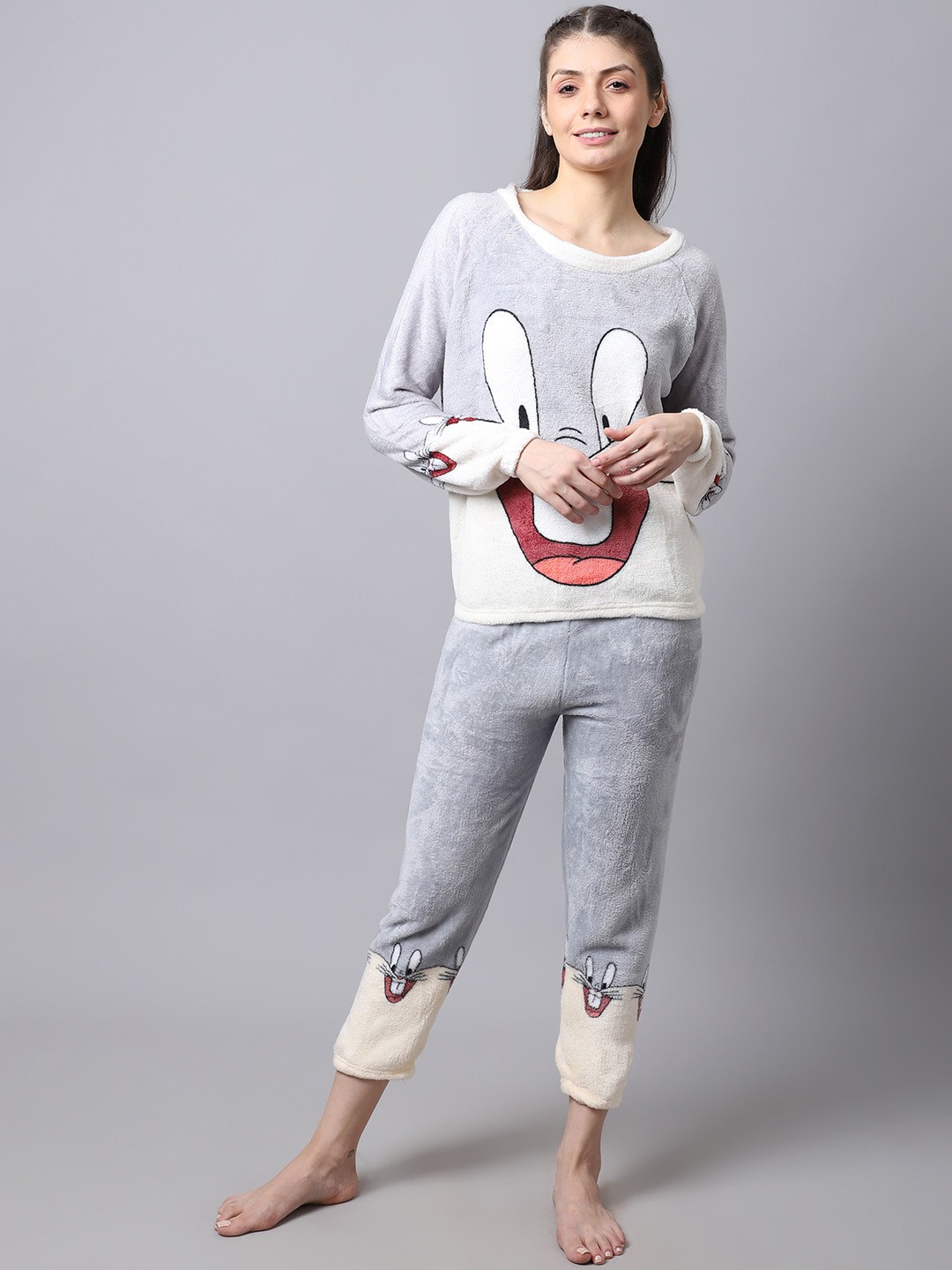 

TAG 7 Women Grey & White Printed Night suit