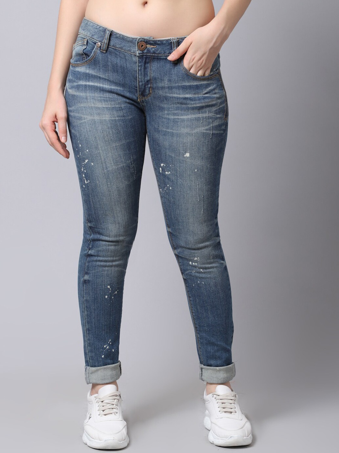 

GRACIT Women Navy Blue Slim Fit Mildly Distressed Light Fade Stretchable Jeans