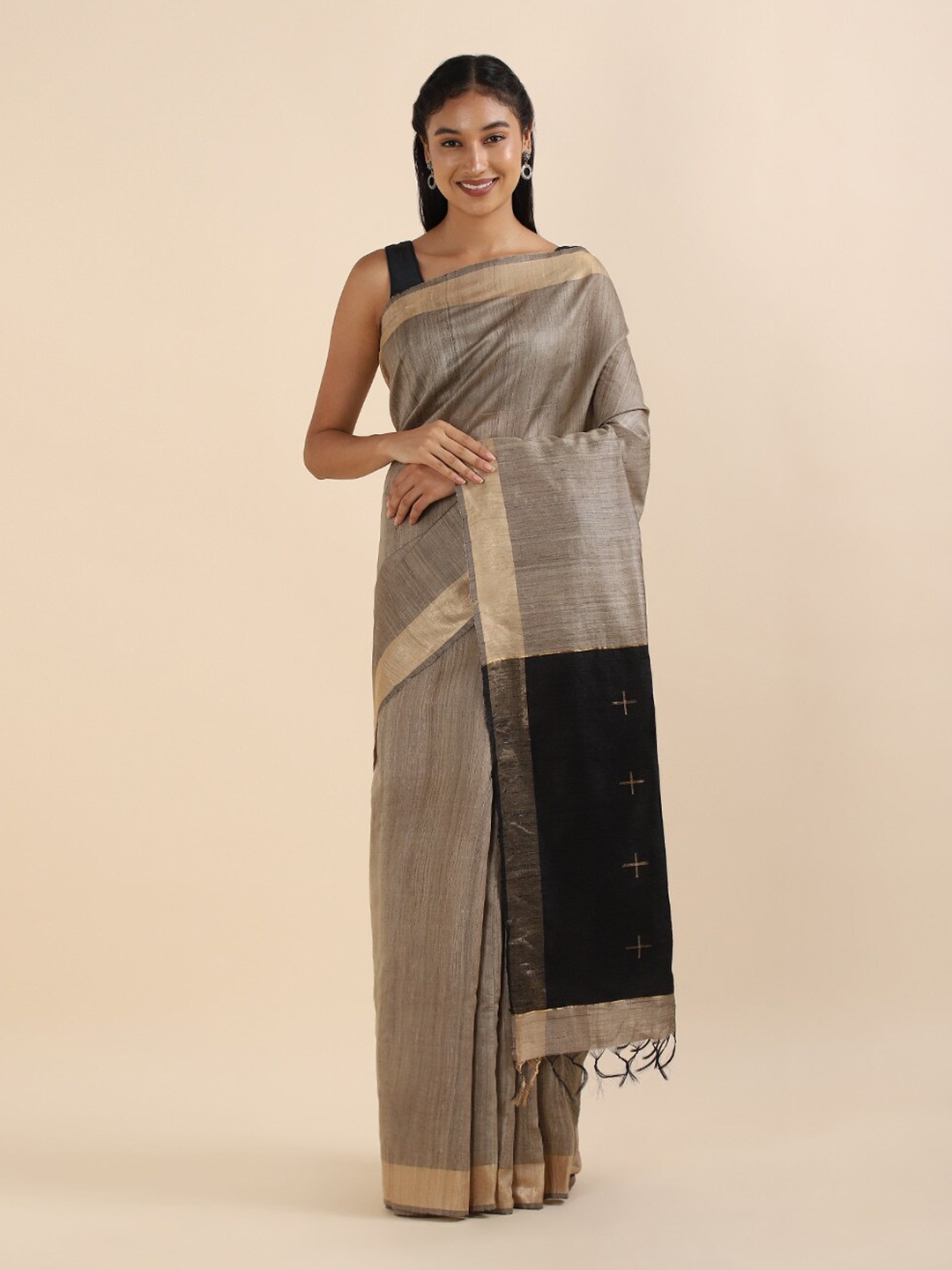 

Taneira Grey & Black Zari Pure Silk Bhagalpuri Saree