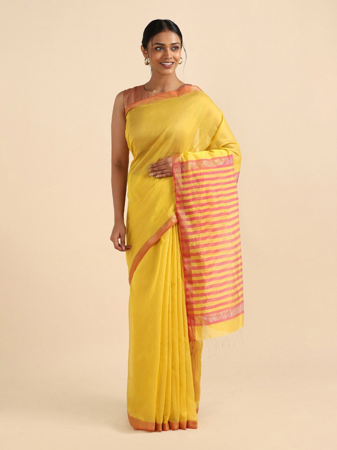 

Taneira Yellow & Orange Zari Silk Cotton Maheshwari Saree